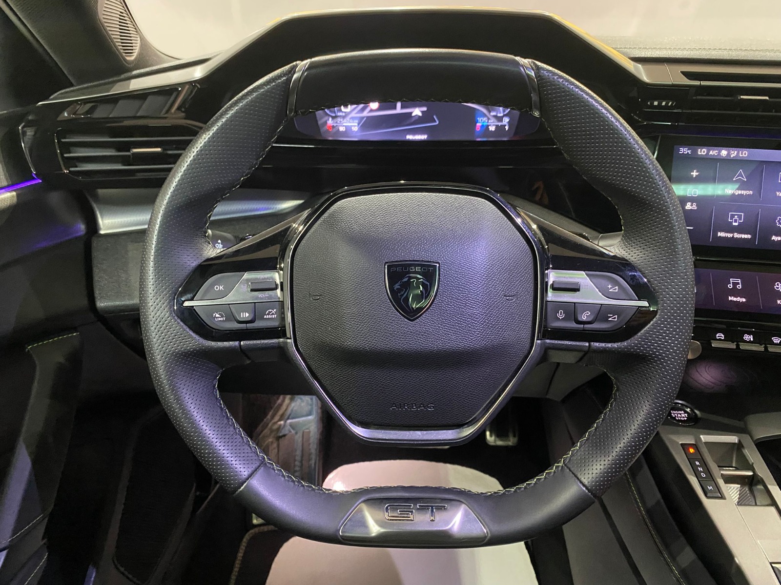 2025 Benzin Otomatik Peugeot 408 Kırmızı Gürel Tasarım Aksesuar Otomotiv San. Tic. Ltd. Şti.