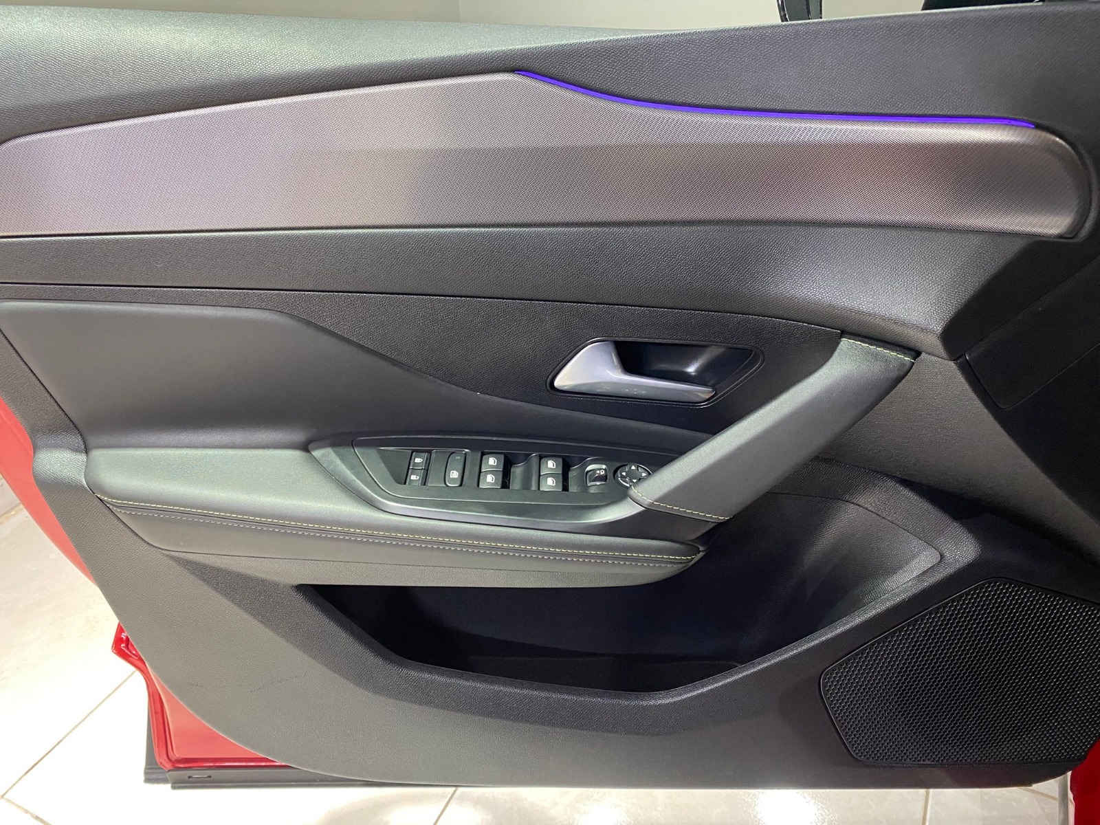 2025 Benzin Otomatik Peugeot 408 Kırmızı Gürel Tasarım Aksesuar Otomotiv San. Tic. Ltd. Şti.