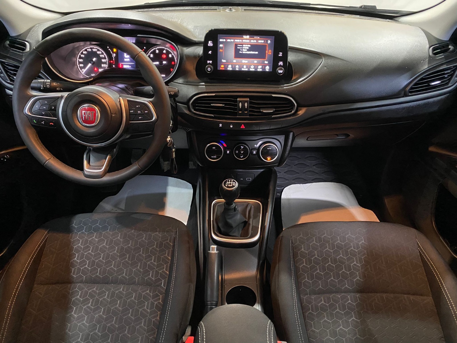 2023 Benzin Manuel Fiat Egea Gri Gürel Tasarım Aksesuar Otomotiv San. Tic. Ltd. Şti.