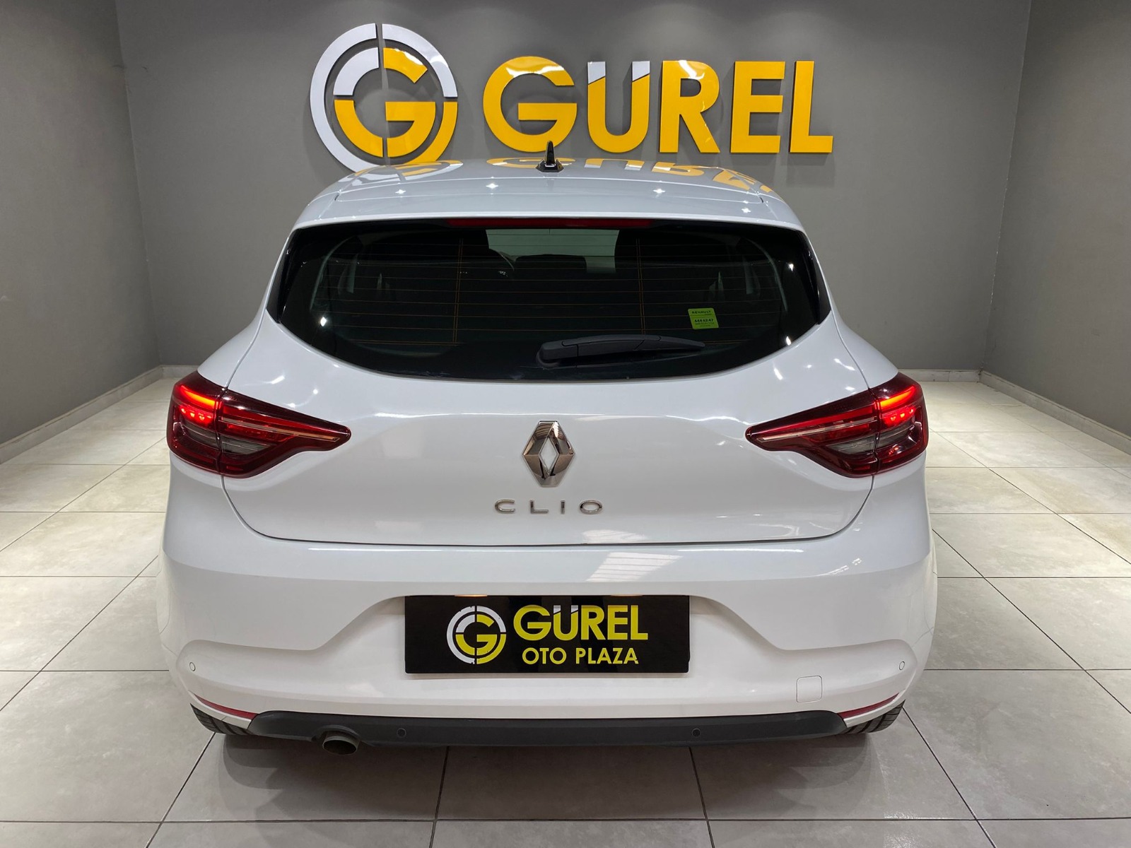 2023 Benzin Manuel Renault Clio Beyaz Gürel Tasarım Aksesuar Otomotiv San. Tic. Ltd. Şti.