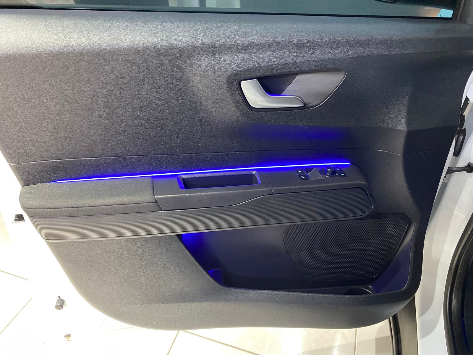 2024 Dizel Manuel Ford Tourneo Courier Beyaz Gürel Tasarım Aksesuar Otomotiv San. Tic. Ltd. Şti.