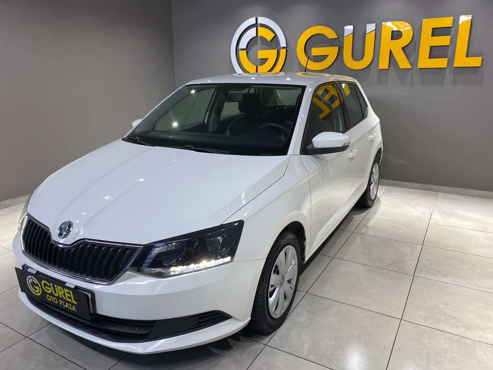 2016 Benzin Otomatik Skoda Fabia Beyaz Gürel Tasarım Aksesuar Otomotiv San. Tic. Ltd. Şti.