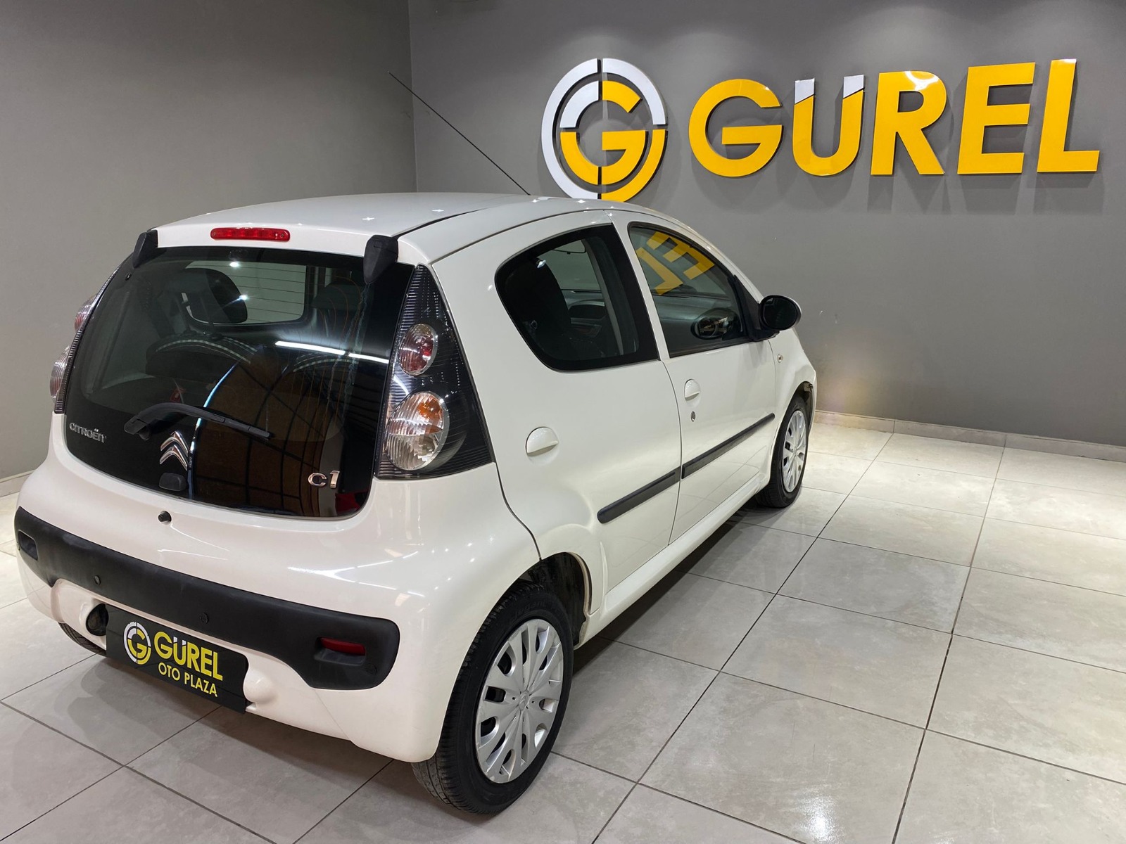 2013 Benzin Otomatik Citroen C1 Beyaz Gürel Tasarım Aksesuar Otomotiv San. Tic. Ltd. Şti.