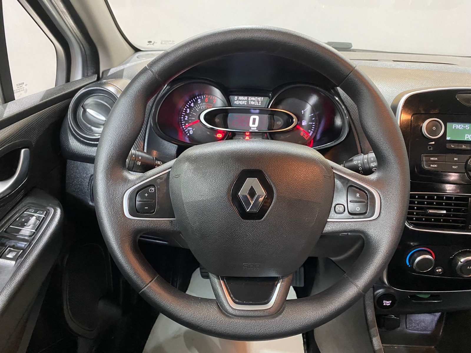 2020 Benzin Manuel Renault Clio Beyaz Gürel Tasarım Aksesuar Otomotiv San. Tic. Ltd. Şti.