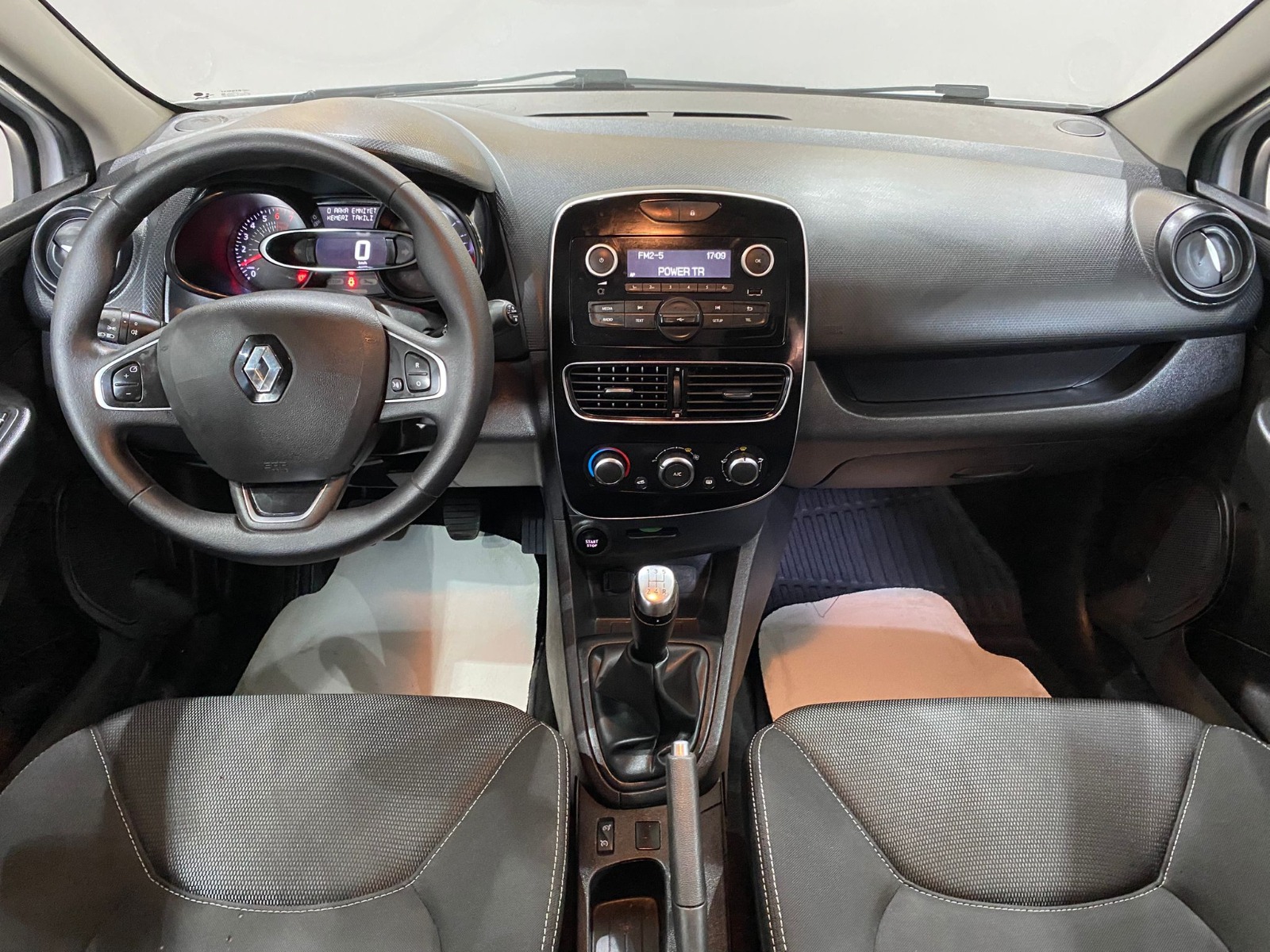 2020 Benzin Manuel Renault Clio Beyaz Gürel Tasarım Aksesuar Otomotiv San. Tic. Ltd. Şti.