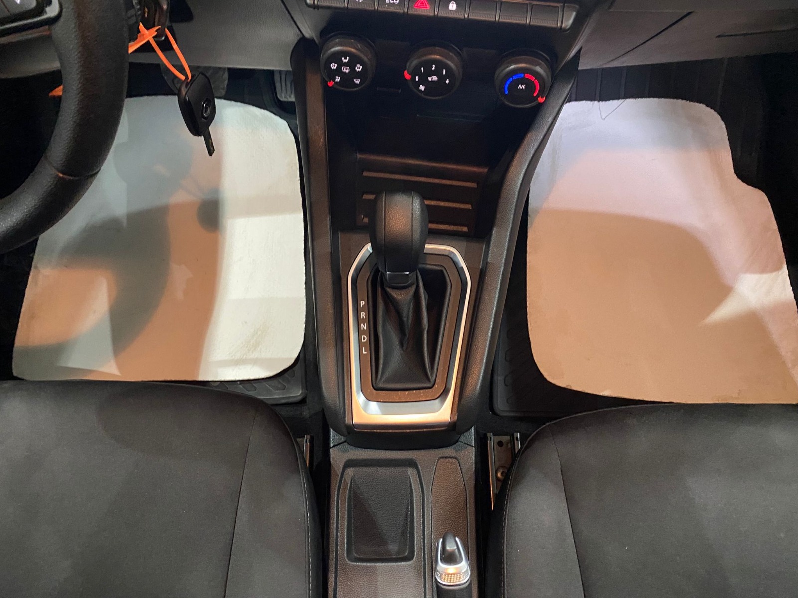 2022 Benzin Otomatik Renault Clio Beyaz Gürel Tasarım Aksesuar Otomotiv San. Tic. Ltd. Şti.