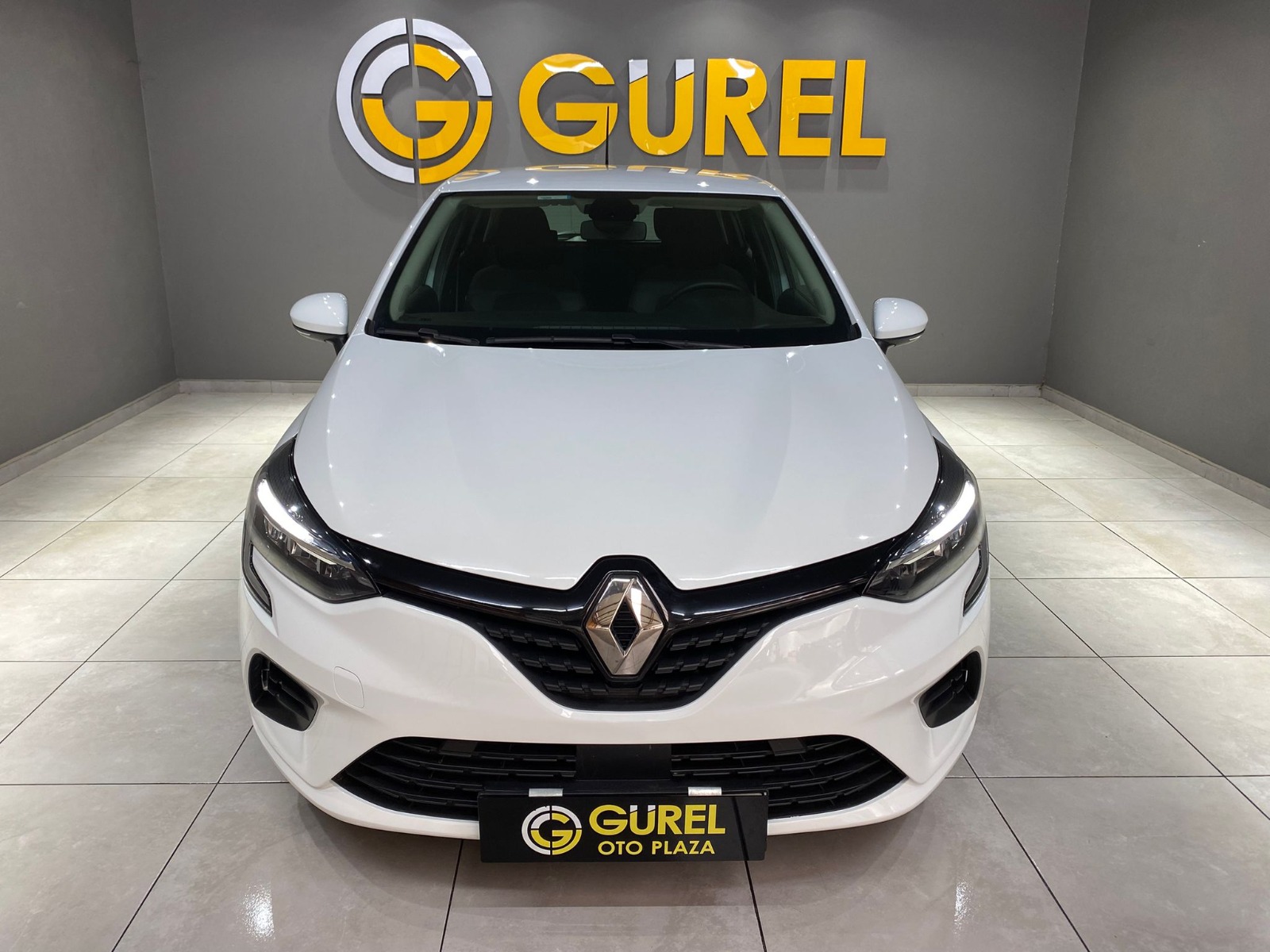 2022 Benzin Manuel Renault Clio Beyaz Gürel Tasarım Aksesuar Otomotiv San. Tic. Ltd. Şti.