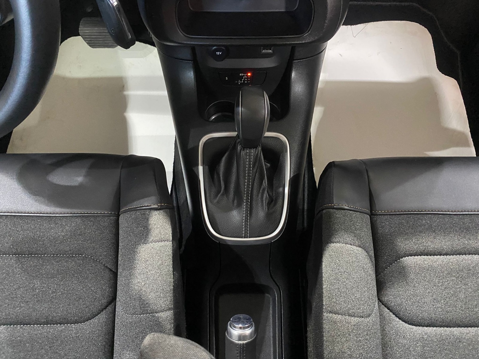 2023 Benzin Otomatik Citroen C3 Beyaz Gürel Tasarım Aksesuar Otomotiv San. Tic. Ltd. Şti.