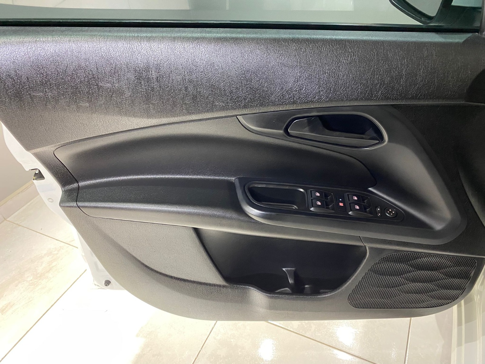 2019 Benzin Manuel Fiat Egea Beyaz Gürel Tasarım Aksesuar Otomotiv San. Tic. Ltd. Şti.