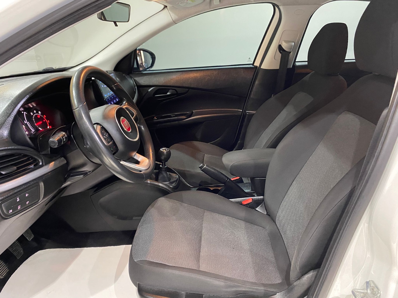 2019 Benzin Manuel Fiat Egea Beyaz Gürel Tasarım Aksesuar Otomotiv San. Tic. Ltd. Şti.