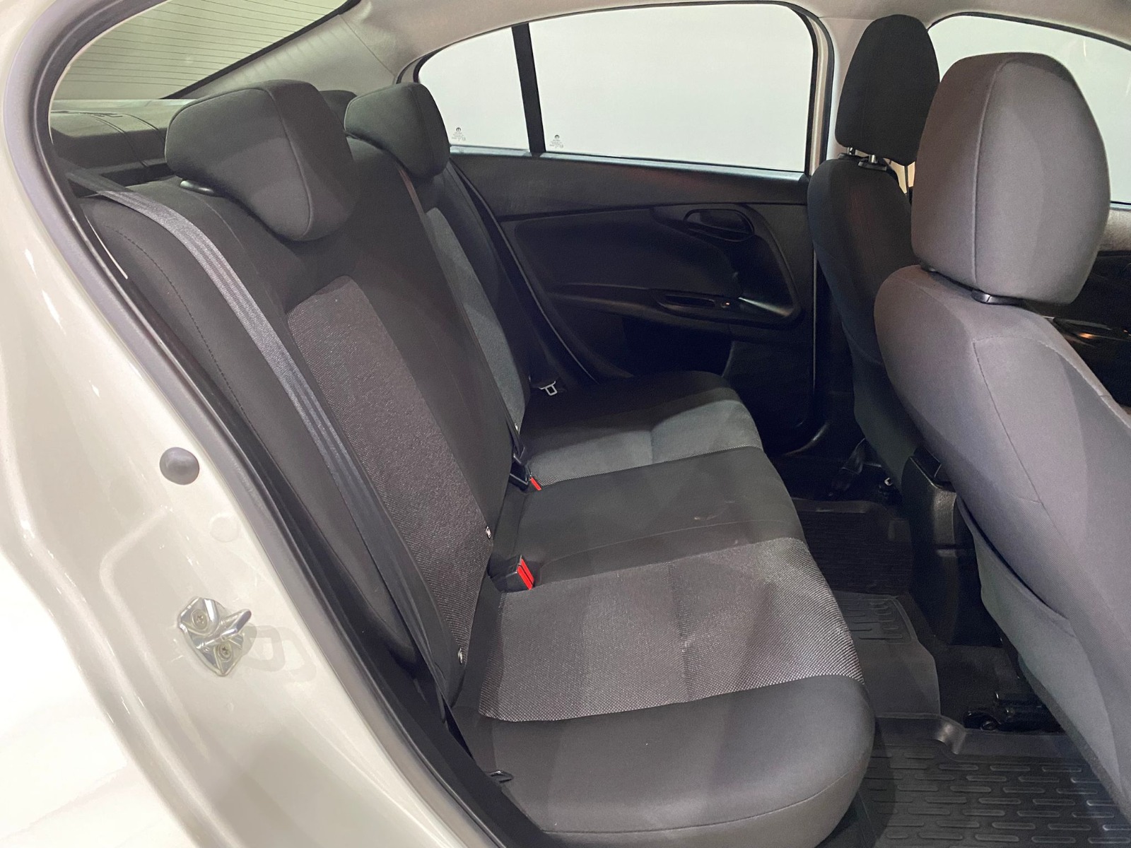 2019 Benzin Manuel Fiat Egea Beyaz Gürel Tasarım Aksesuar Otomotiv San. Tic. Ltd. Şti.