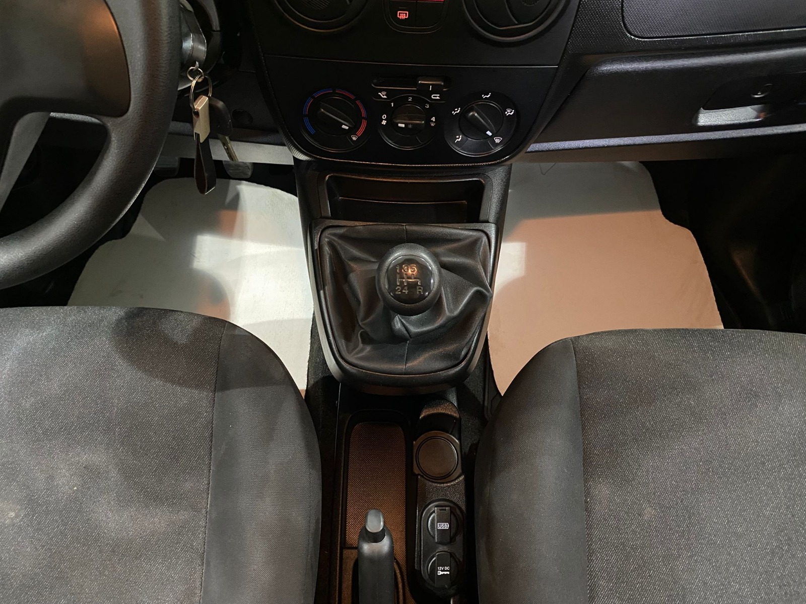 2024 Benzin Manuel Fiat Fiorino Beyaz Gürel Tasarım Aksesuar Otomotiv San. Tic. Ltd. Şti.