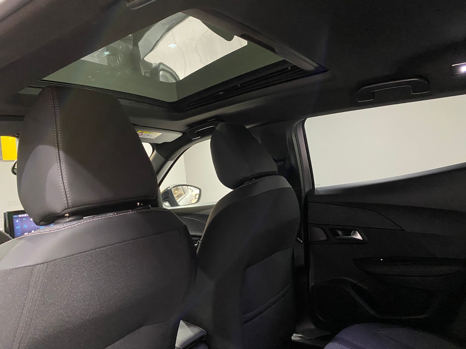 2024 Benzin Otomatik Peugeot 2008 Gri Gürel Tasarım Aksesuar Otomotiv San. Tic. Ltd. Şti.