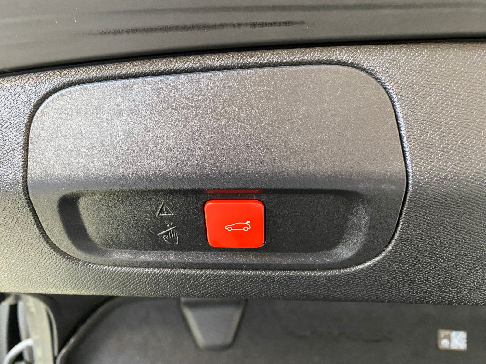 2023 Benzin Otomatik Peugeot 408 Mavi Gürel Tasarım Aksesuar Otomotiv San. Tic. Ltd. Şti.