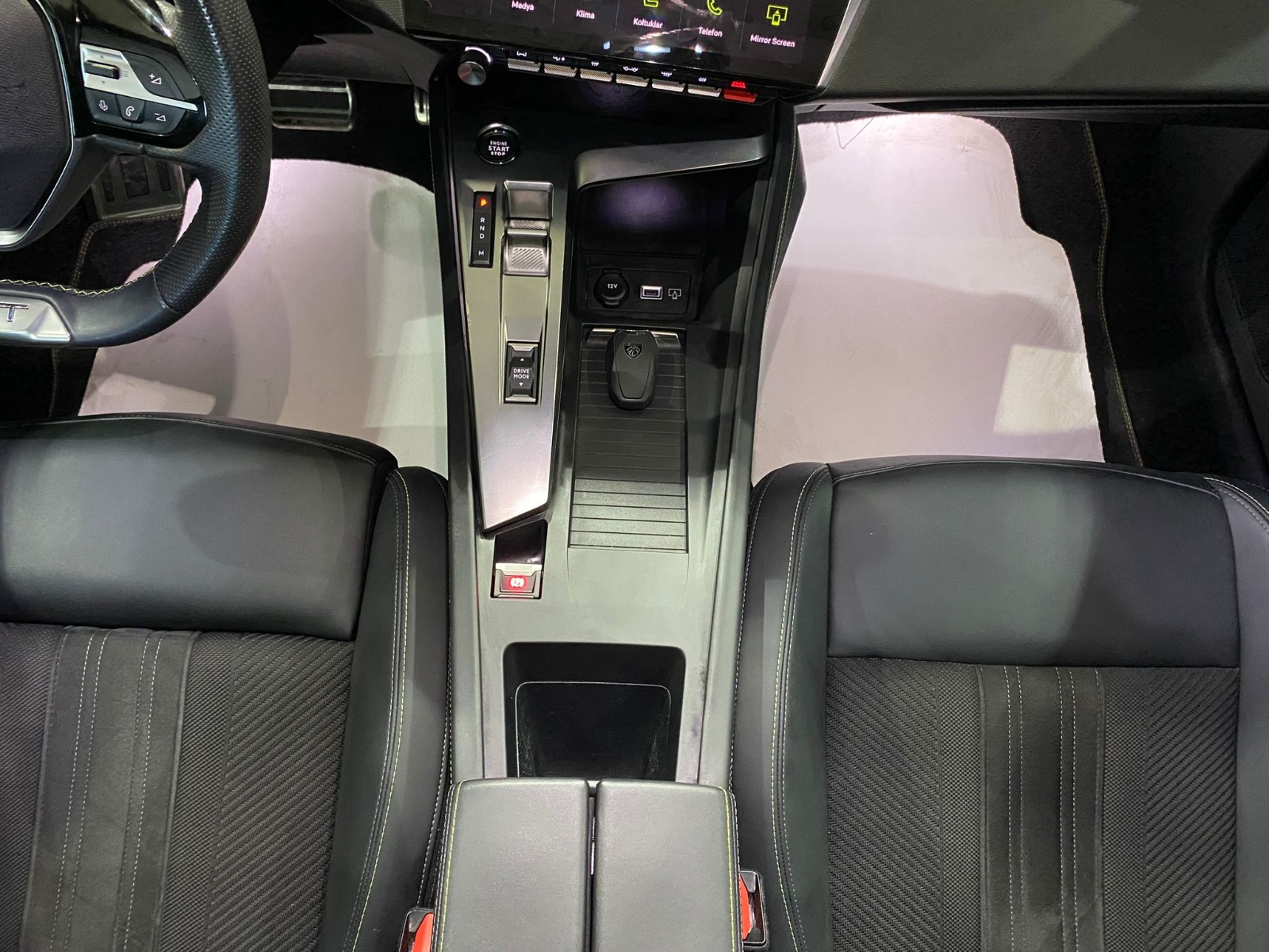 2023 Benzin Otomatik Peugeot 408 Mavi Gürel Tasarım Aksesuar Otomotiv San. Tic. Ltd. Şti.