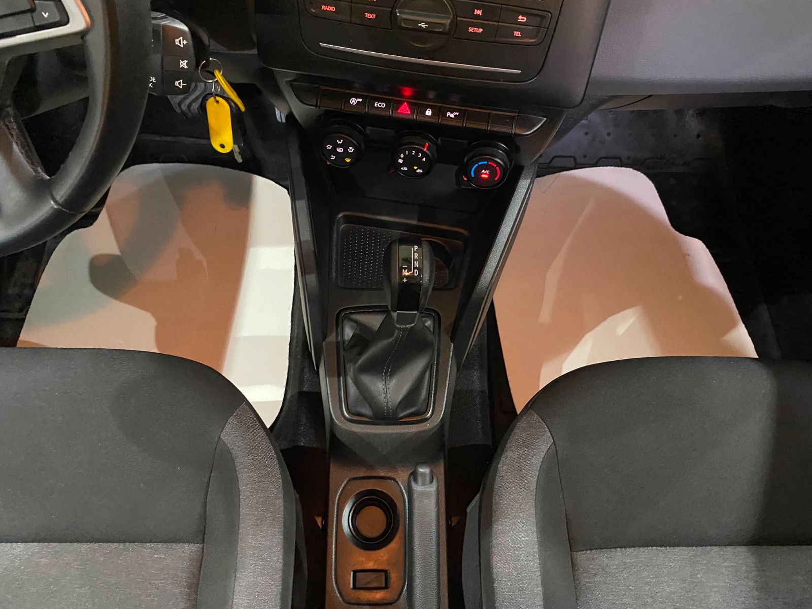2023 Benzin Otomatik Dacia Duster Gri Gürel Tasarım Aksesuar Otomotiv San. Tic. Ltd. Şti.