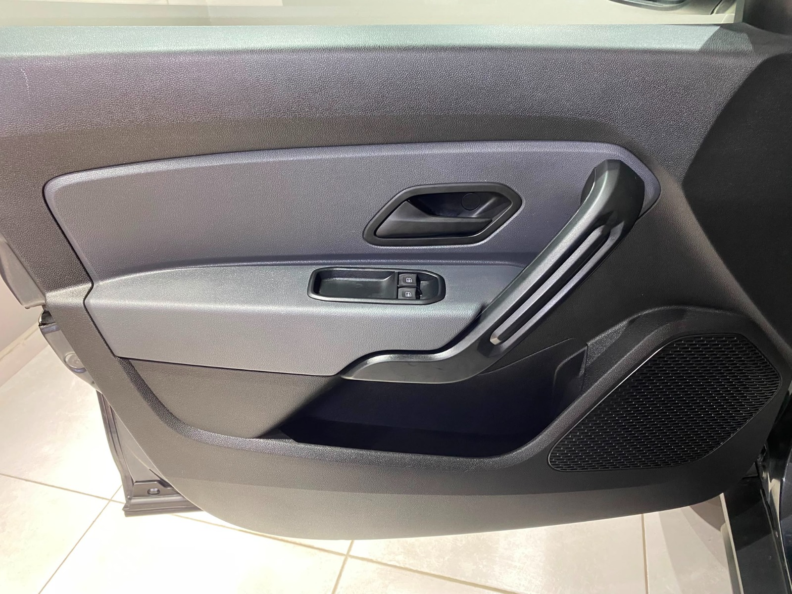 2023 Benzin Otomatik Dacia Duster Gri Gürel Tasarım Aksesuar Otomotiv San. Tic. Ltd. Şti.