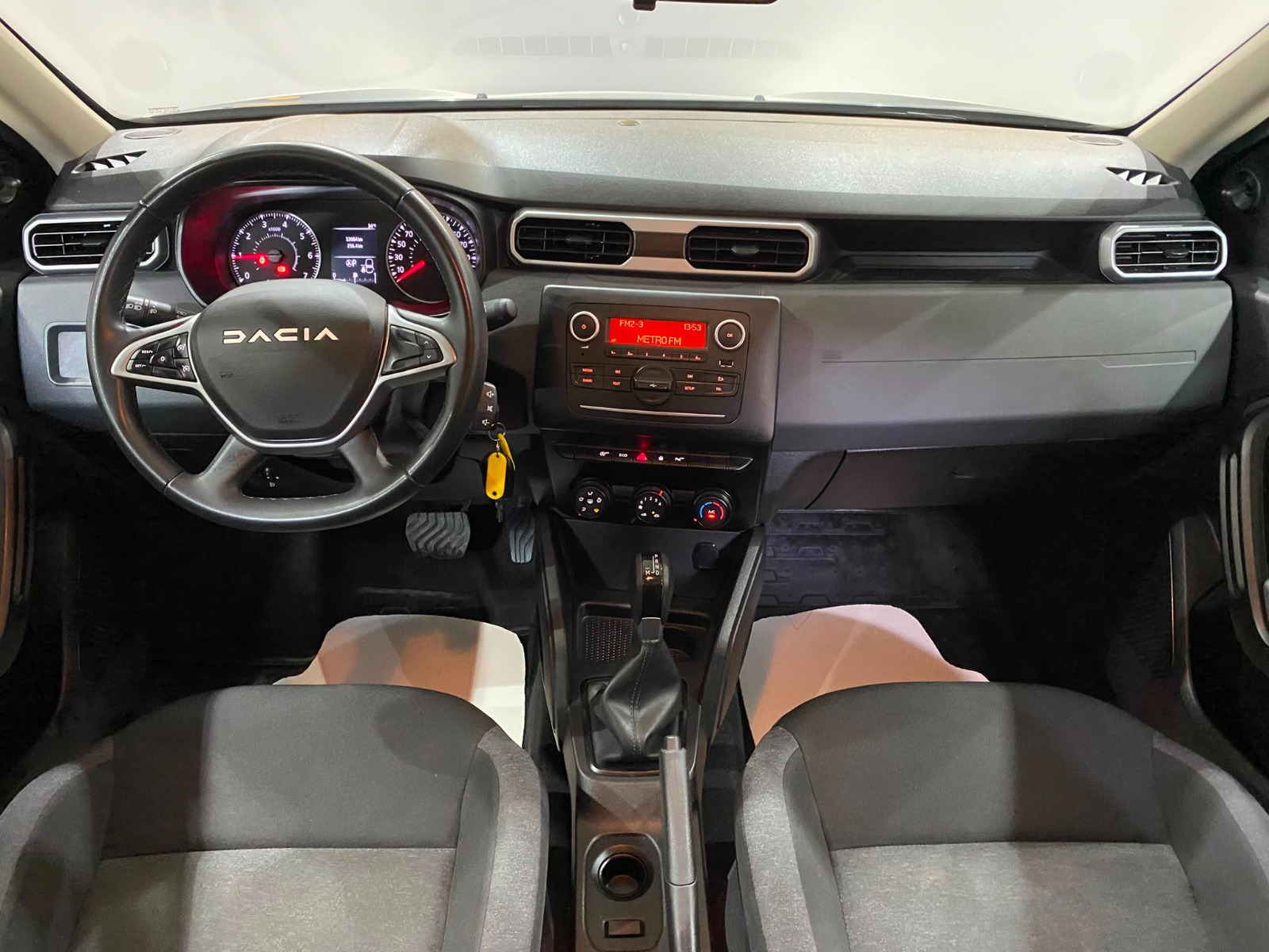 2023 Benzin Otomatik Dacia Duster Gri Gürel Tasarım Aksesuar Otomotiv San. Tic. Ltd. Şti.