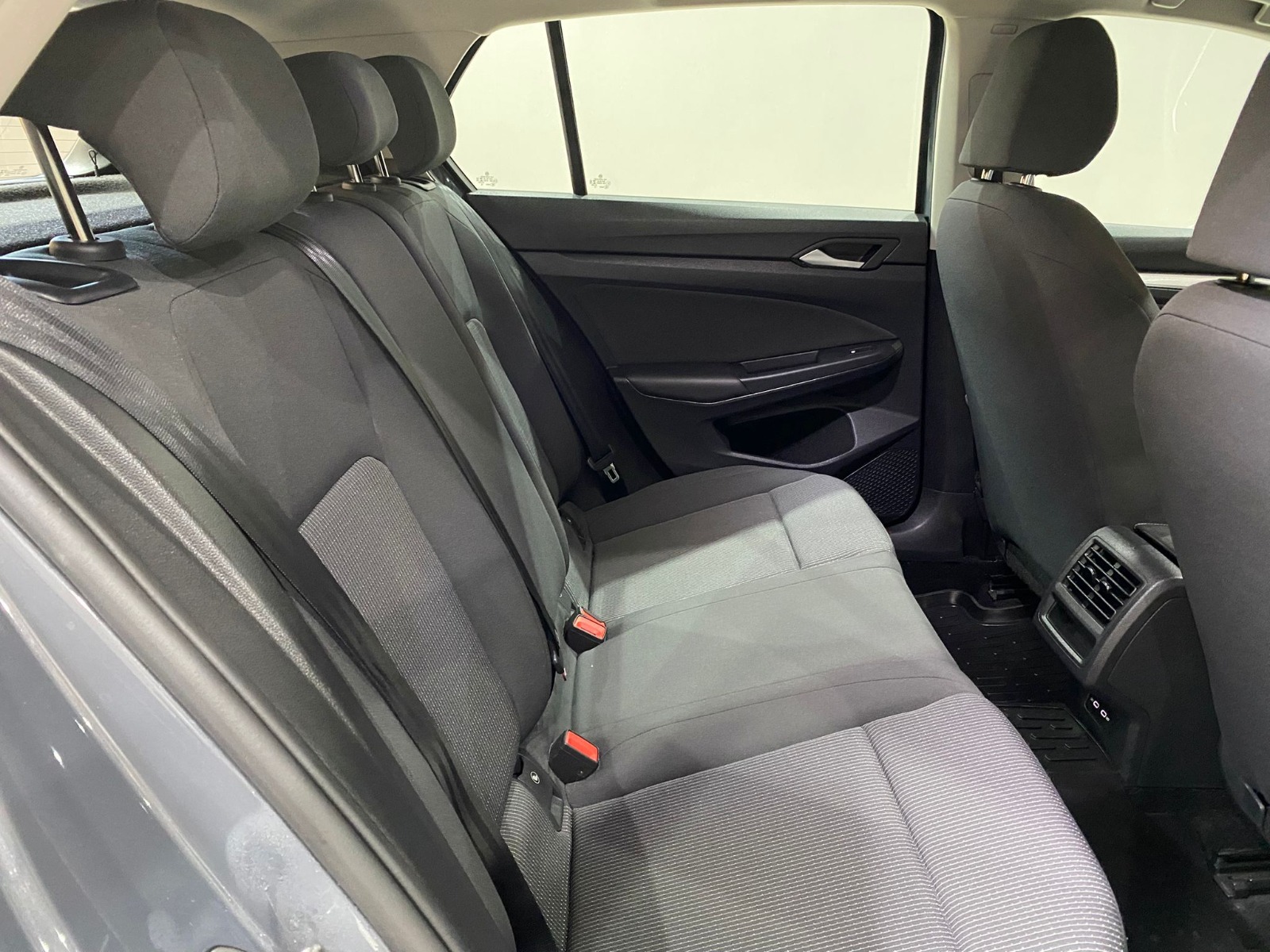 2022 Benzin Manuel Volkswagen Golf Gri Gürel Tasarım Aksesuar Otomotiv San. Tic. Ltd. Şti.