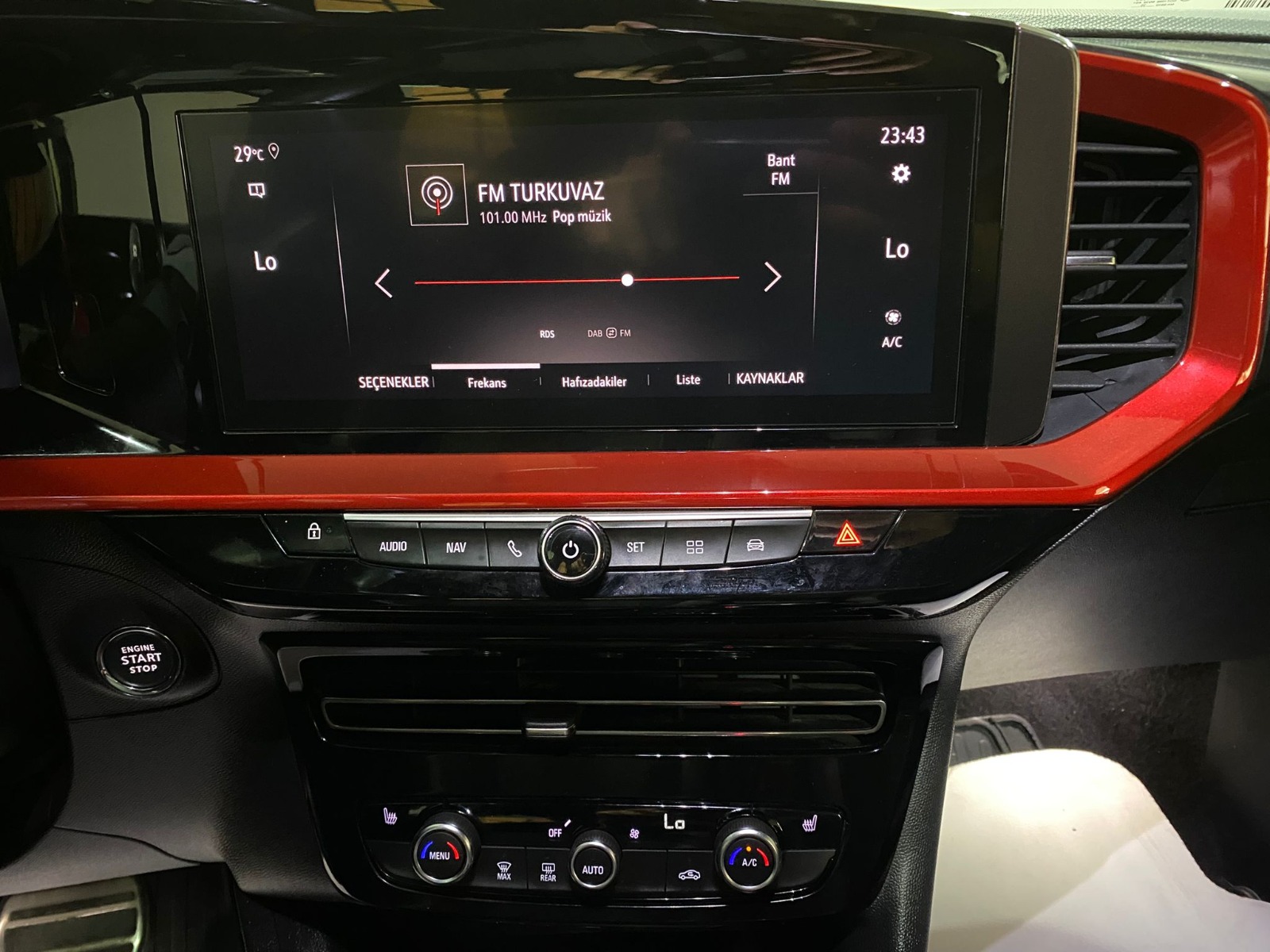 2023 Benzin Otomatik Opel Mokka Beyaz Gürel Tasarım Aksesuar Otomotiv San. Tic. Ltd. Şti.