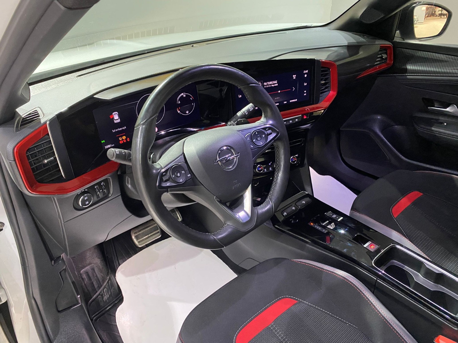 2023 Benzin Otomatik Opel Mokka Beyaz Gürel Tasarım Aksesuar Otomotiv San. Tic. Ltd. Şti.