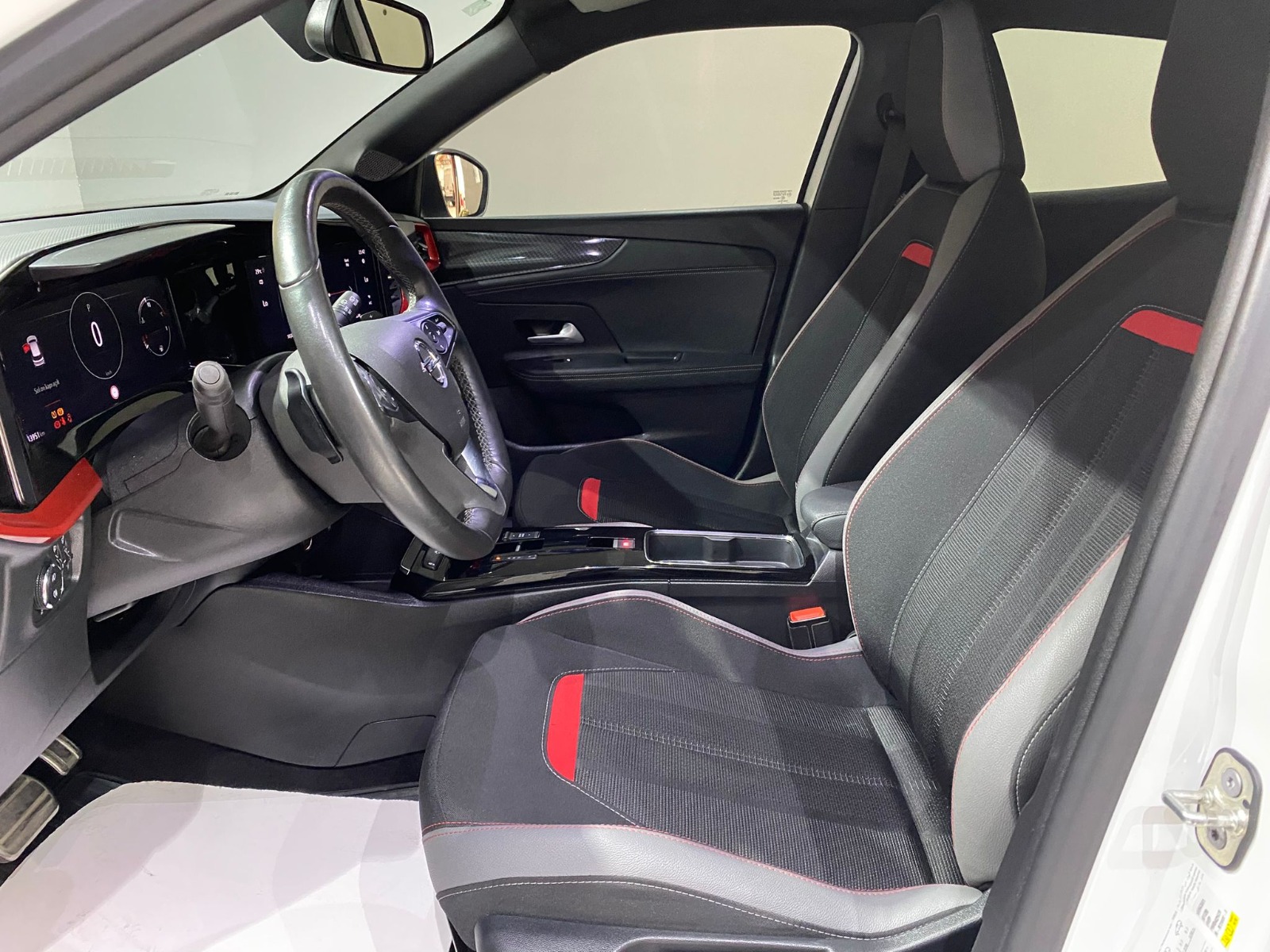 2023 Benzin Otomatik Opel Mokka Beyaz Gürel Tasarım Aksesuar Otomotiv San. Tic. Ltd. Şti.