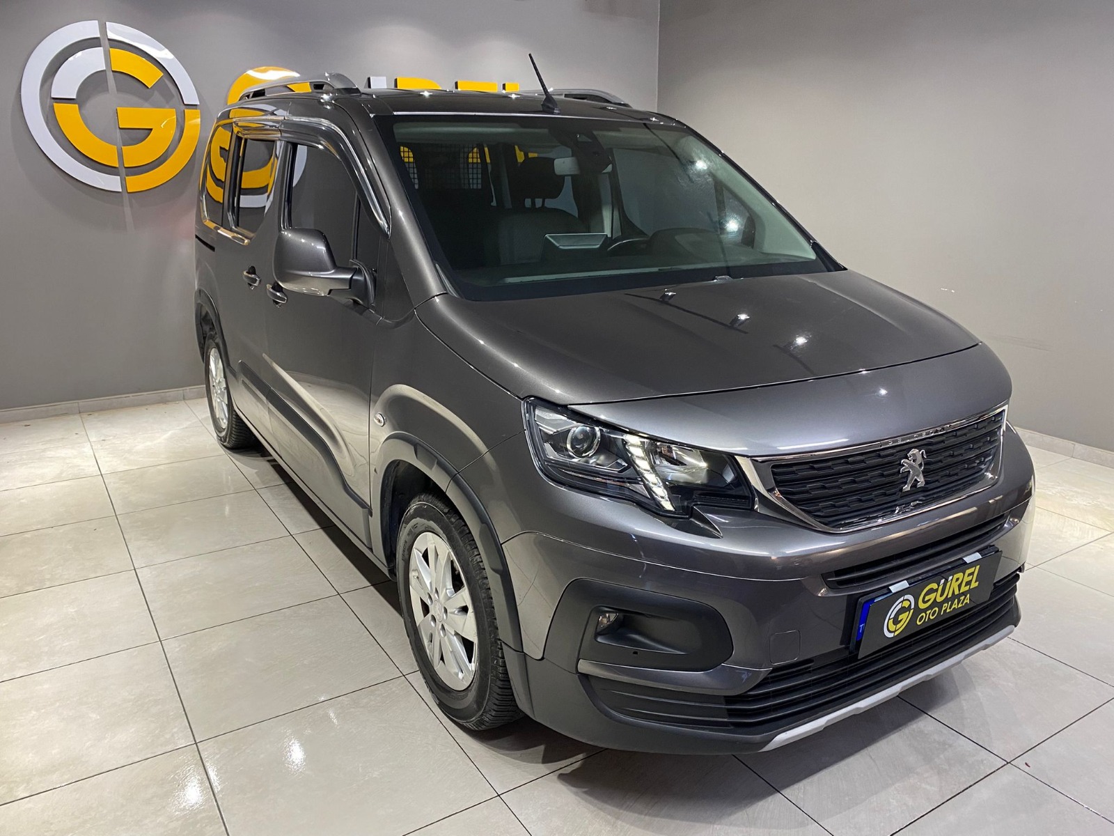 2021 Dizel Manuel Peugeot Rifter Gri Gürel Tasarım Aksesuar Otomotiv San. Tic. Ltd. Şti.