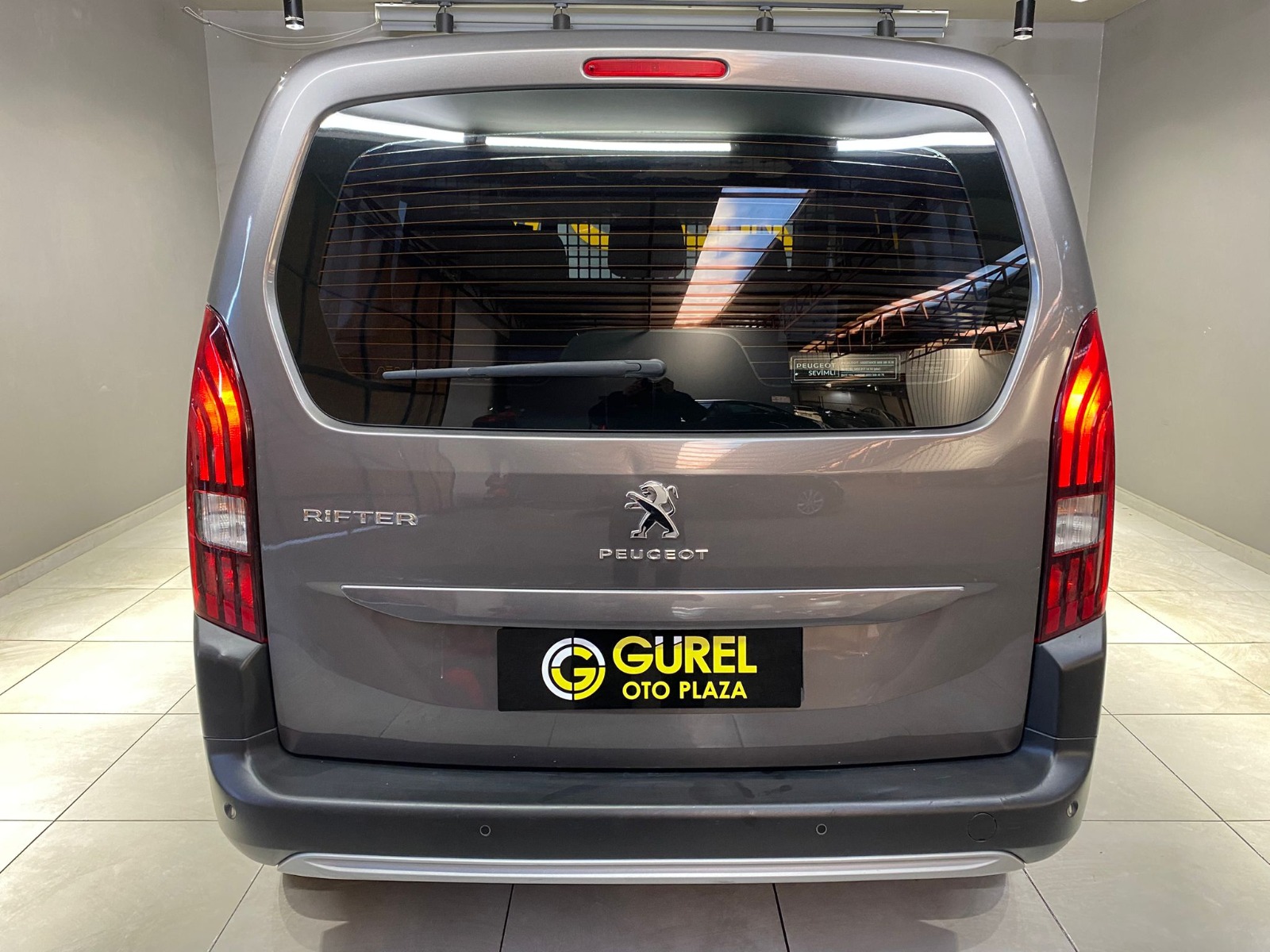 2021 Dizel Manuel Peugeot Rifter Gri Gürel Tasarım Aksesuar Otomotiv San. Tic. Ltd. Şti.