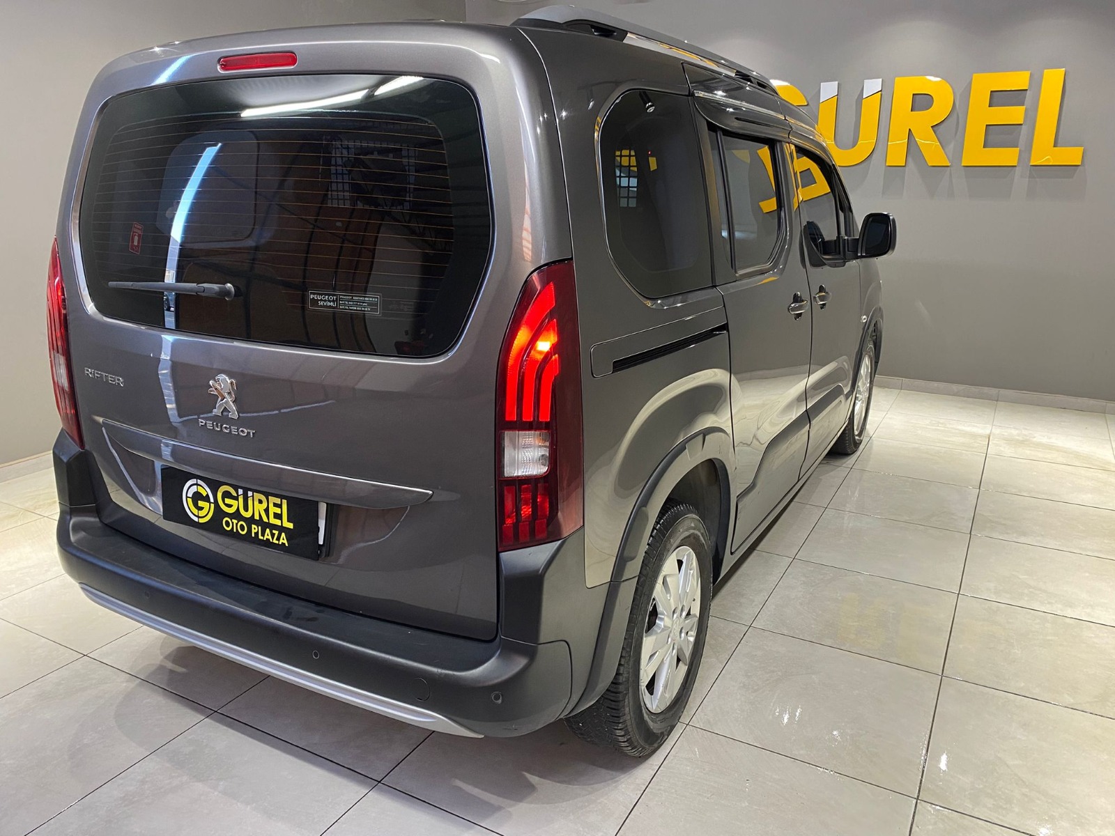 2021 Dizel Manuel Peugeot Rifter Gri Gürel Tasarım Aksesuar Otomotiv San. Tic. Ltd. Şti.