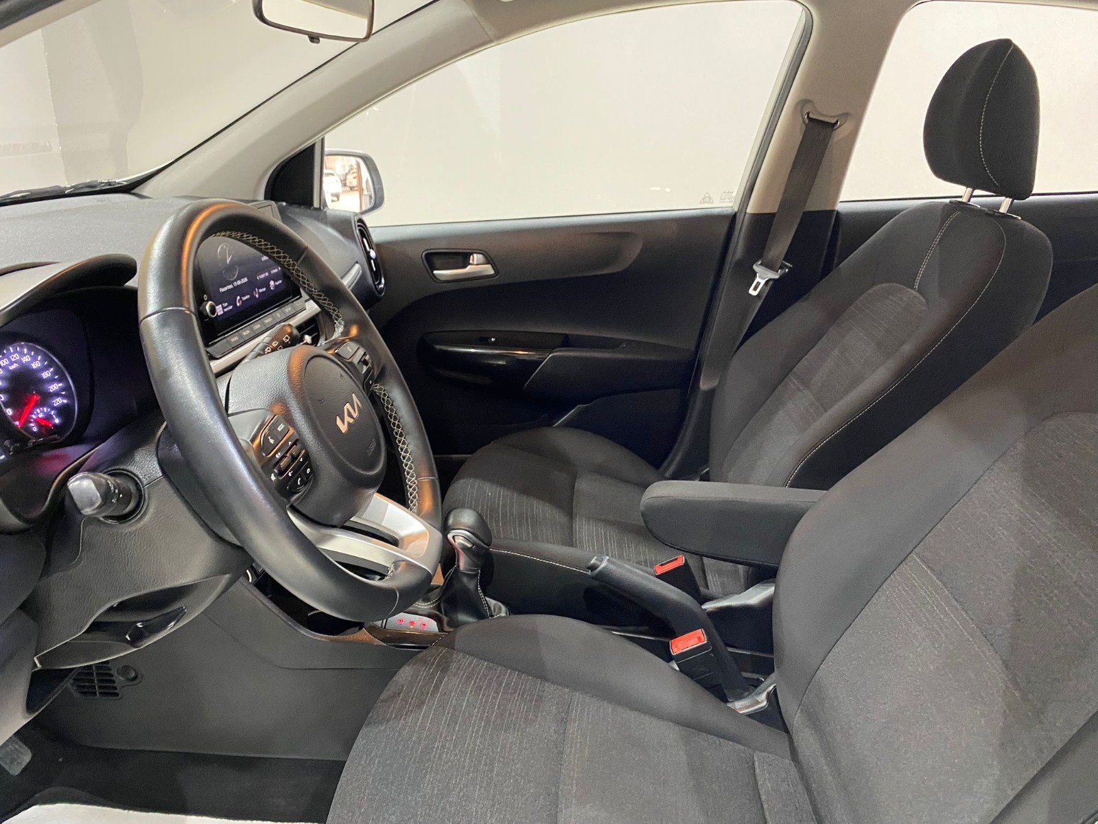 2024 Benzin Otomatik Kia Picanto Gümüş Gri Gürel Tasarım Aksesuar Otomotiv San. Tic. Ltd. Şti.