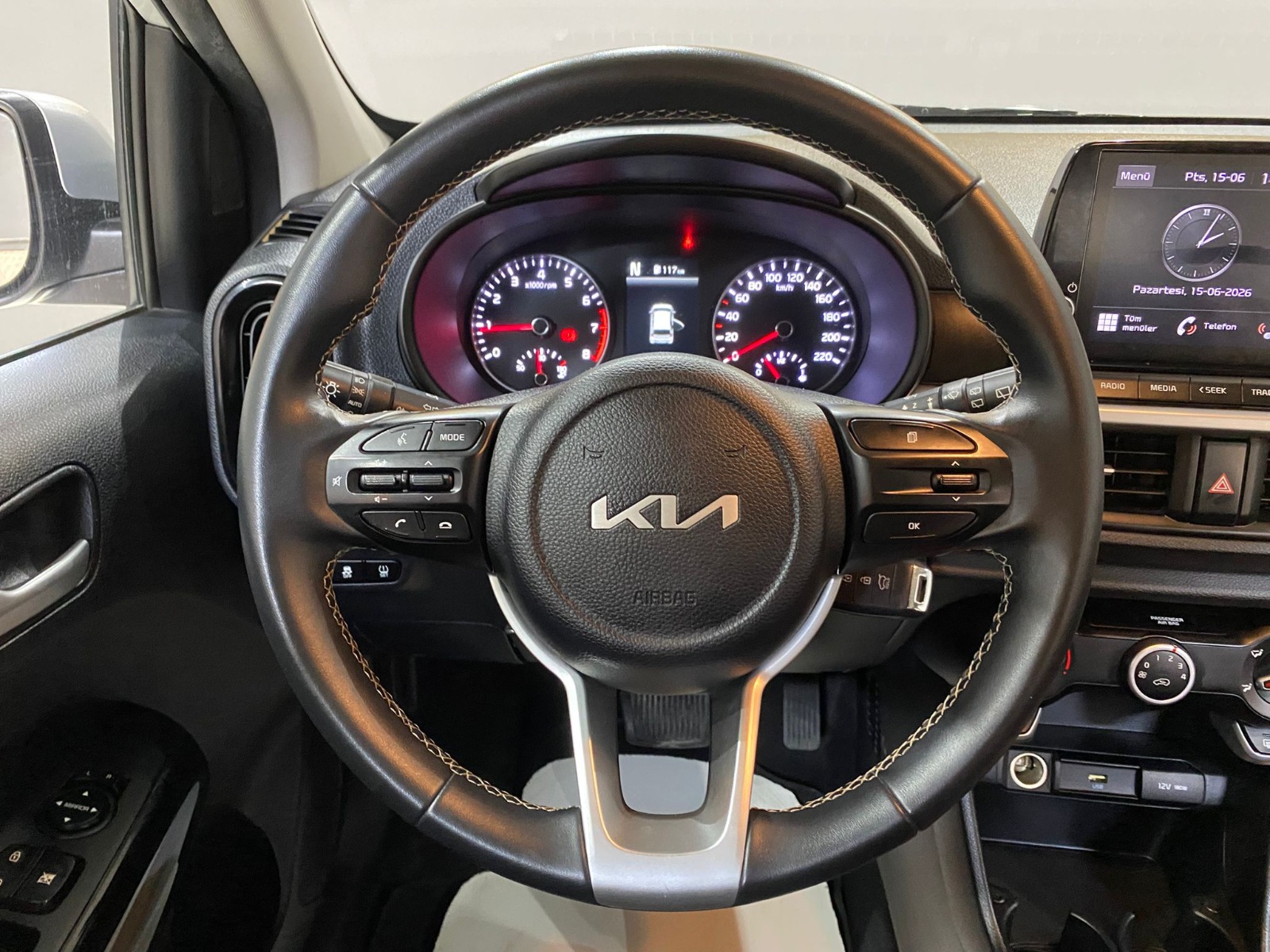 2024 Benzin Otomatik Kia Picanto Gümüş Gri Gürel Tasarım Aksesuar Otomotiv San. Tic. Ltd. Şti.