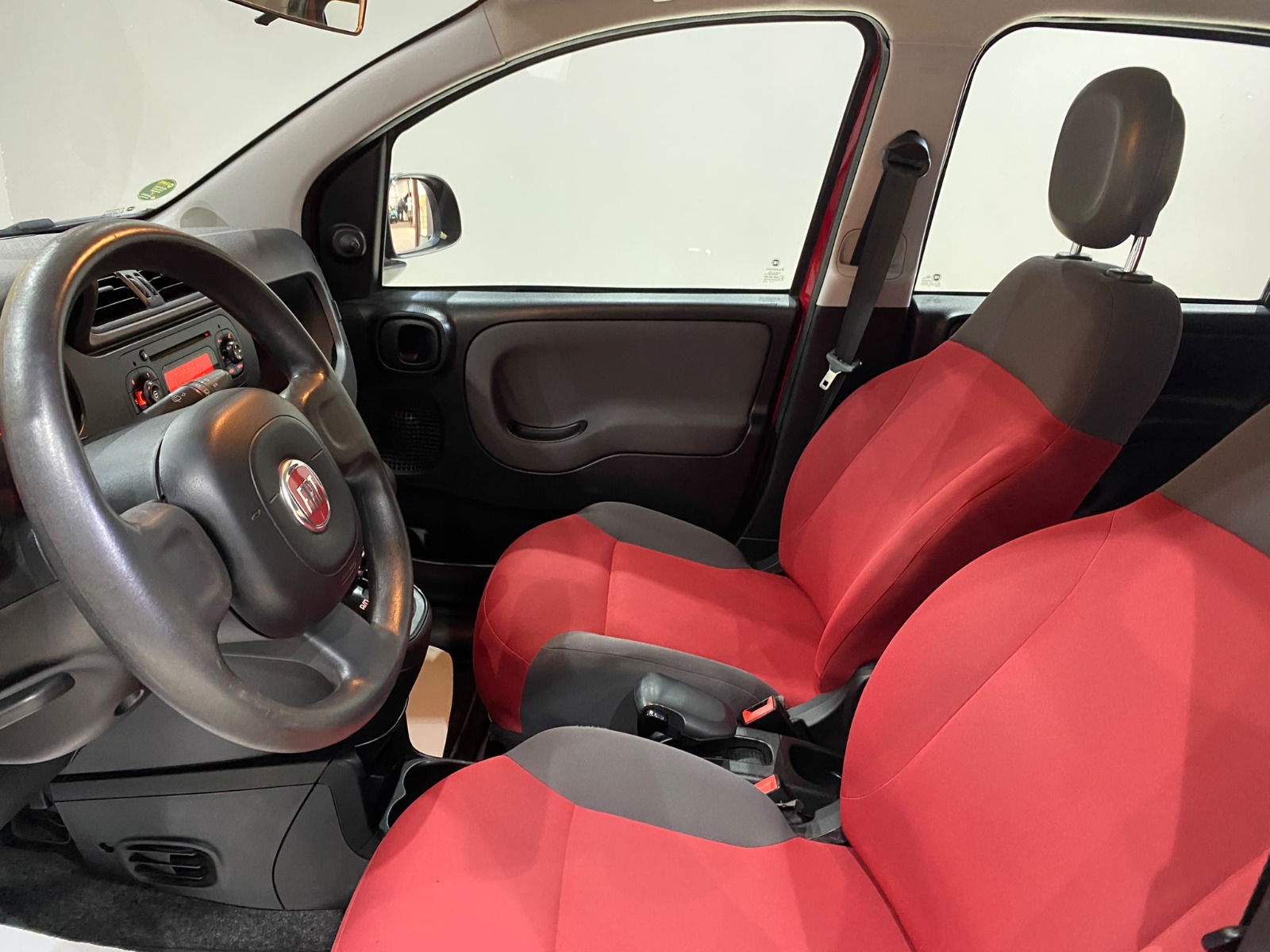 2013 Benzin Otomatik Fiat Panda Kırmızı Gürel Tasarım Aksesuar Otomotiv San. Tic. Ltd. Şti.