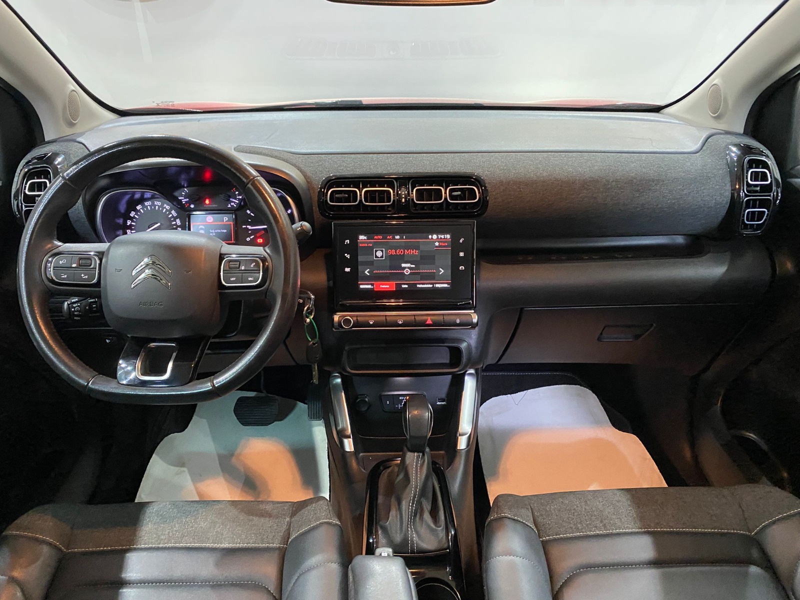2022 Benzin Otomatik Citroen C3 AirCross Kırmızı Gürel Tasarım Aksesuar Otomotiv San. Tic. Ltd. Şti.