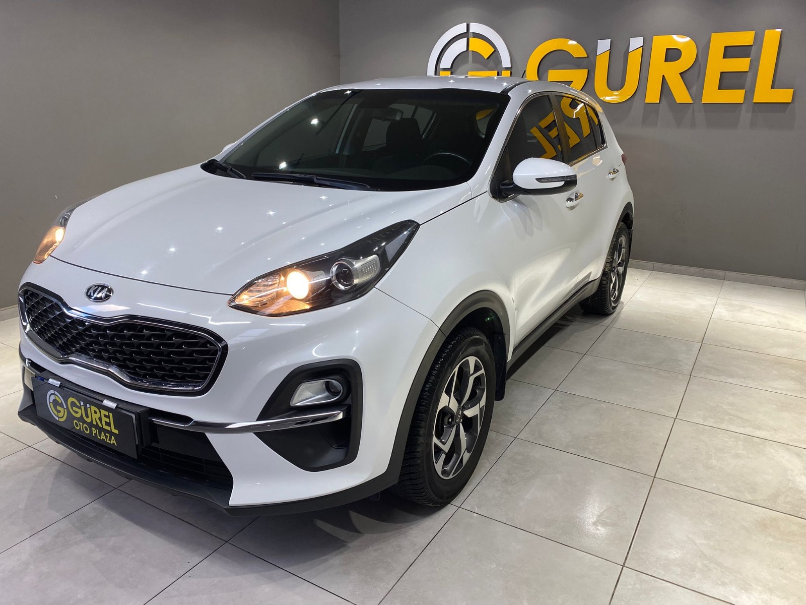 2020 Benzin Manuel Kia Sportage Beyaz Gürel Tasarım Aksesuar Otomotiv San. Tic. Ltd. Şti.