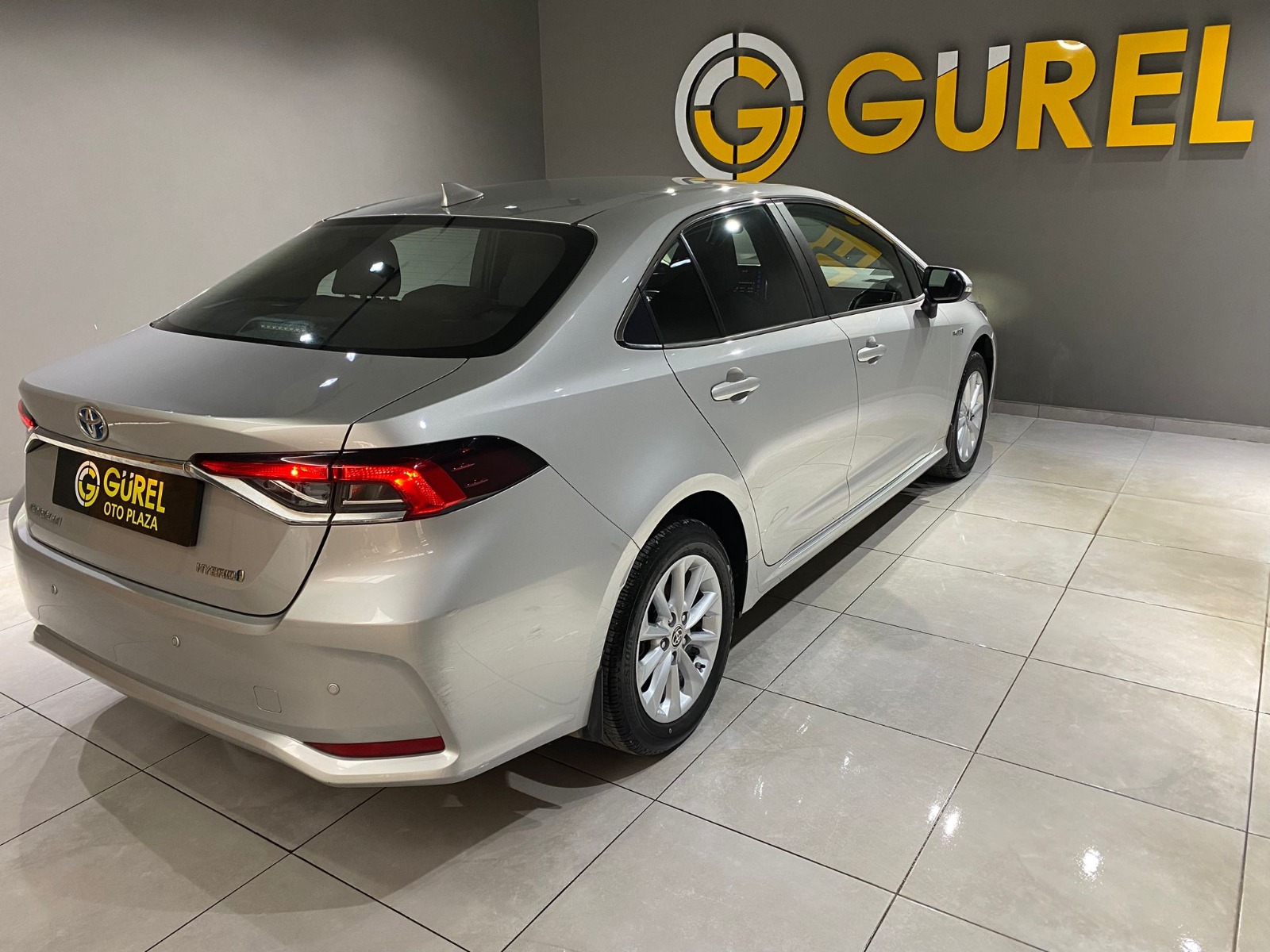 2020 Hybrid Otomatik Toyota Corolla Gri Gürel Tasarım Aksesuar Otomotiv San. Tic. Ltd. Şti.