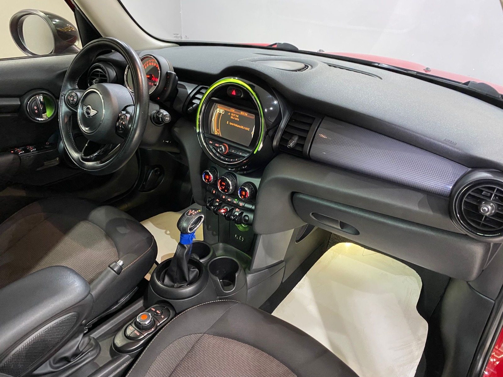 2017 Benzin Otomatik Mini Cooper Kırmızı Gürel Tasarım Aksesuar Otomotiv San. Tic. Ltd. Şti.