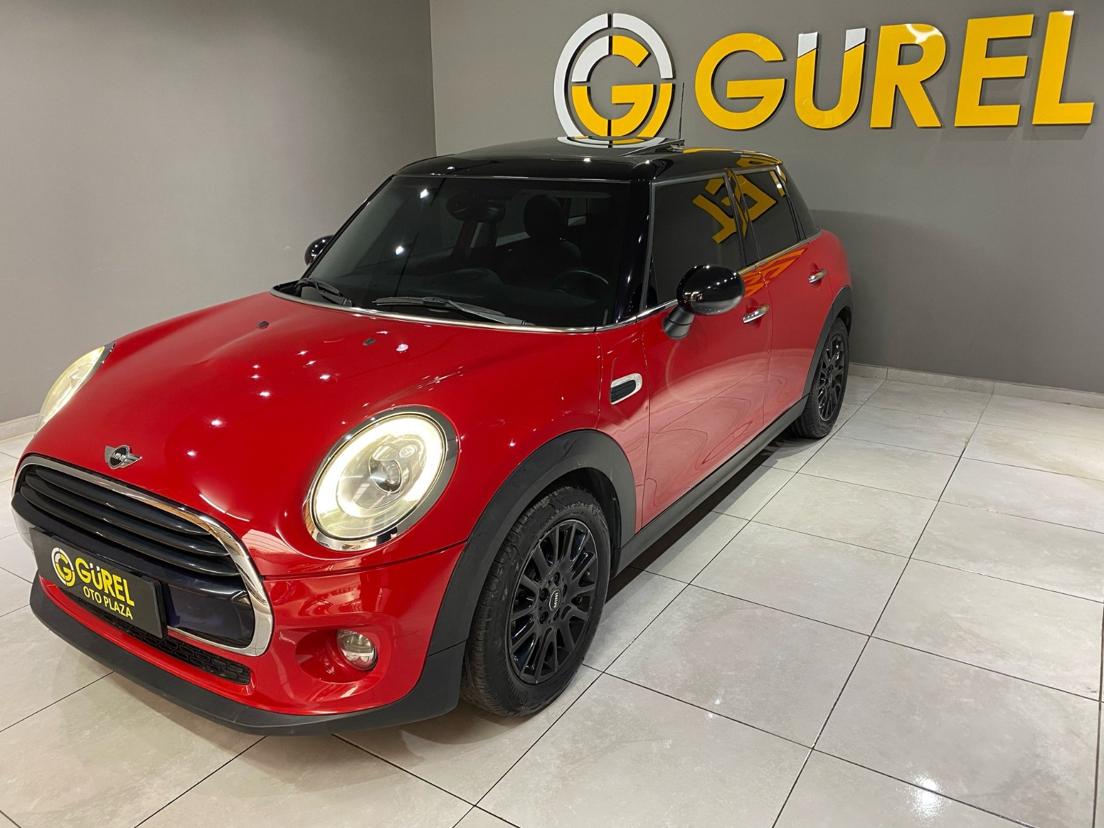 2017 Benzin Otomatik Mini Cooper Kırmızı Gürel Tasarım Aksesuar Otomotiv San. Tic. Ltd. Şti.