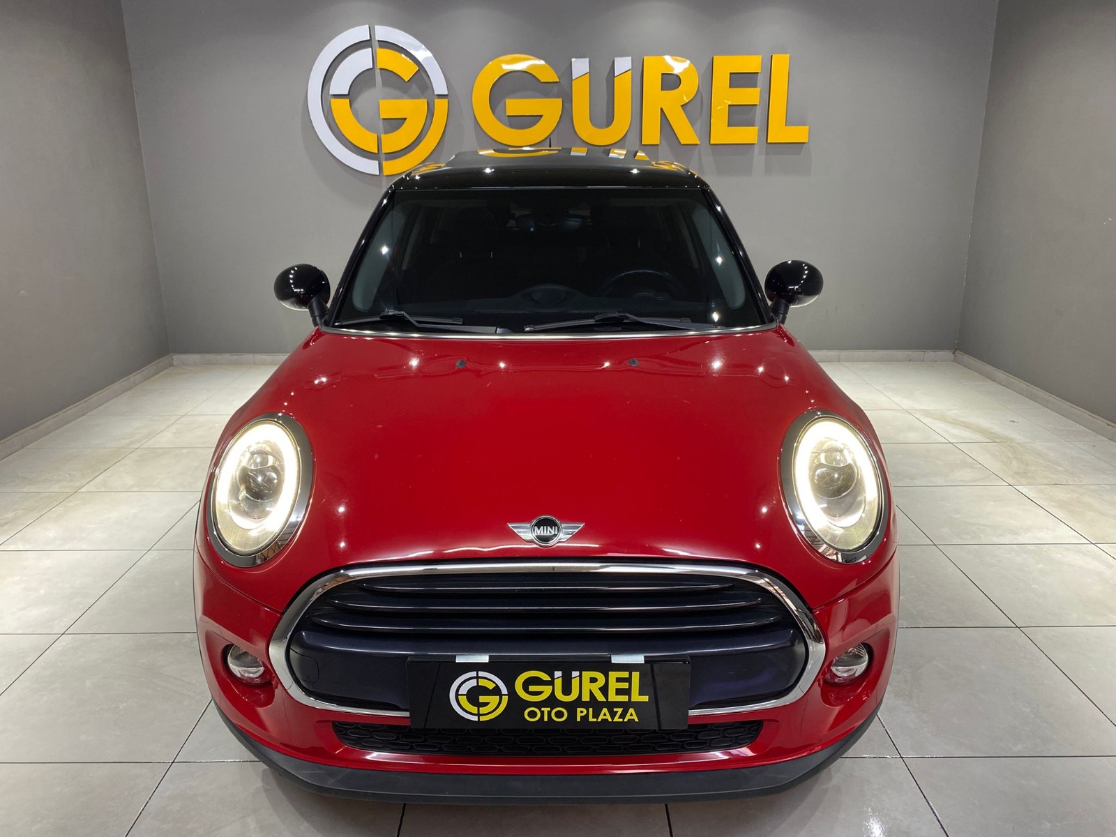 2017 Benzin Otomatik Mini Cooper Kırmızı Gürel Tasarım Aksesuar Otomotiv San. Tic. Ltd. Şti.