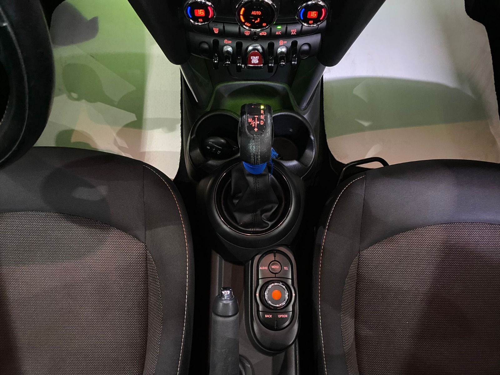 2017 Benzin Otomatik Mini Cooper Kırmızı Gürel Tasarım Aksesuar Otomotiv San. Tic. Ltd. Şti.