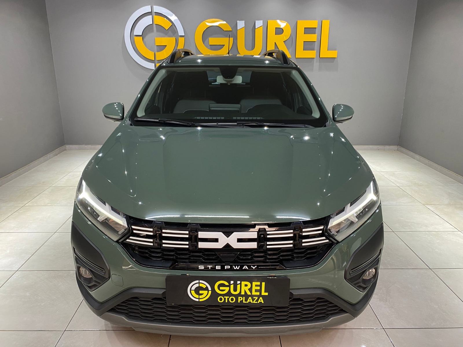 2023 Benzin Otomatik Dacia Sandero Yeşil Gürel Tasarım Aksesuar Otomotiv San. Tic. Ltd. Şti.
