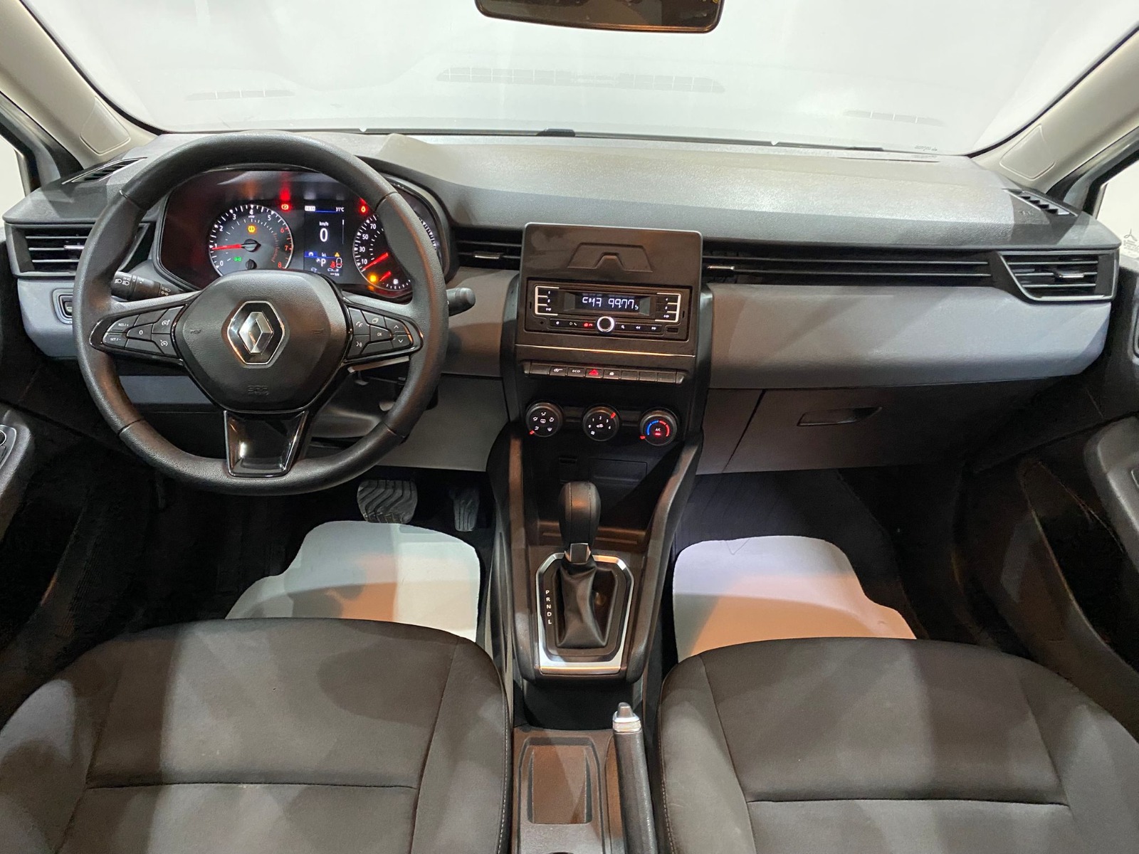 2023 Benzin Otomatik Renault Clio Beyaz Gürel Tasarım Aksesuar Otomotiv San. Tic. Ltd. Şti.