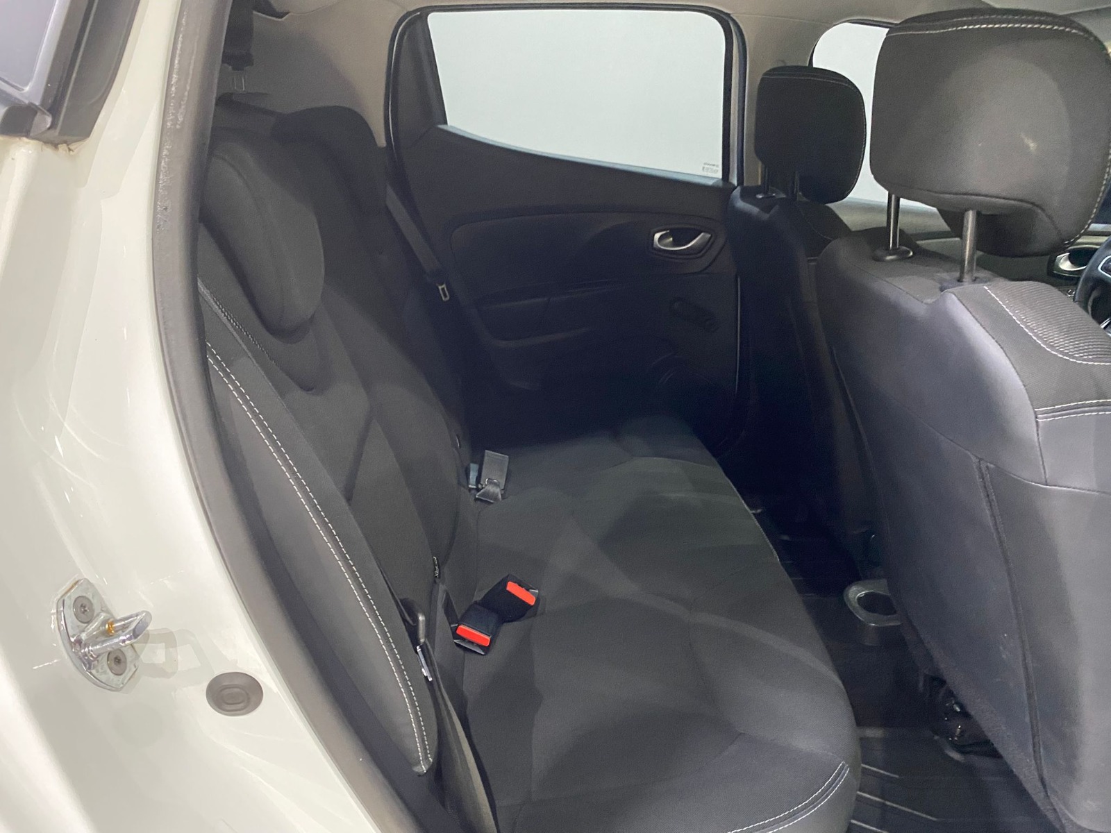 2019 Benzin Manuel Renault Clio Beyaz Gürel Tasarım Aksesuar Otomotiv San. Tic. Ltd. Şti.