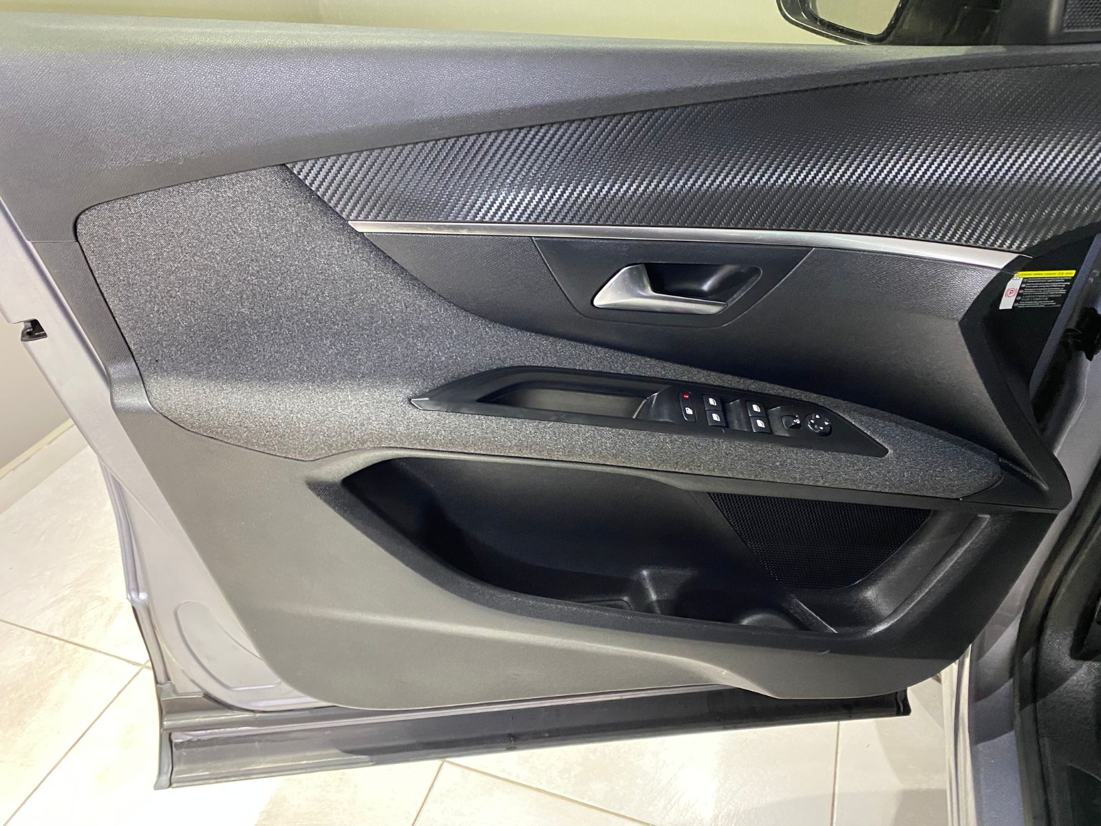 2019 Dizel Otomatik Peugeot 3008 Gri Gürel Tasarım Aksesuar Otomotiv San. Tic. Ltd. Şti.