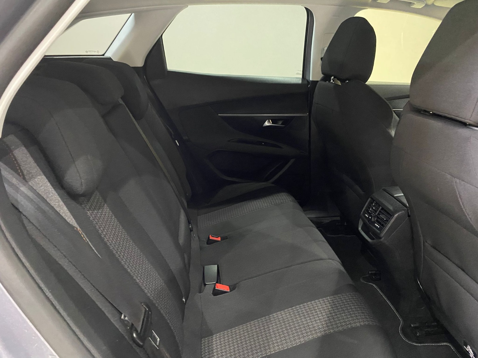 2019 Dizel Otomatik Peugeot 3008 Gri Gürel Tasarım Aksesuar Otomotiv San. Tic. Ltd. Şti.