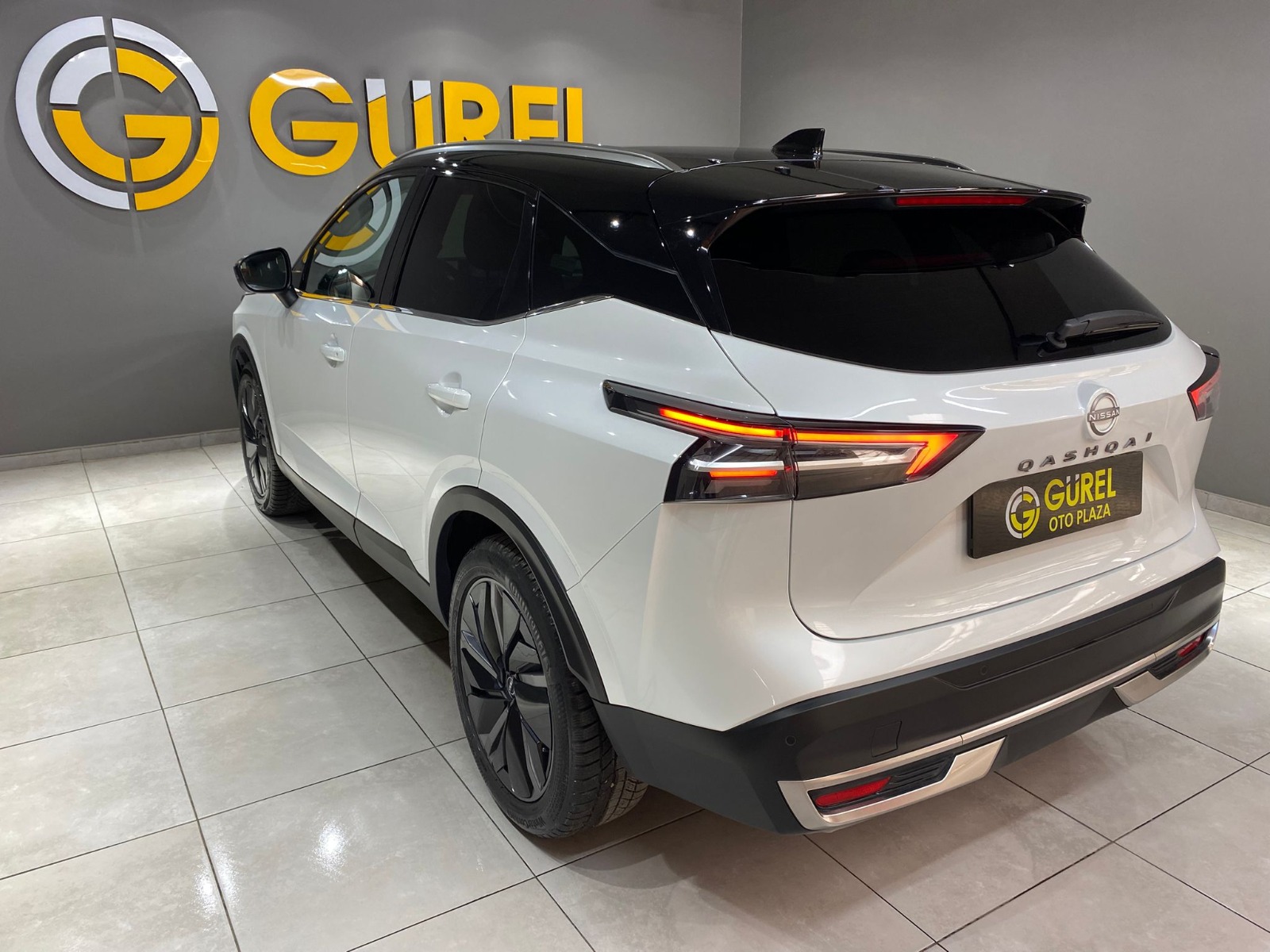 2024 MHEV Otomatik Nissan Qashqai Beyaz Gürel Tasarım Aksesuar Otomotiv San. Tic. Ltd. Şti.