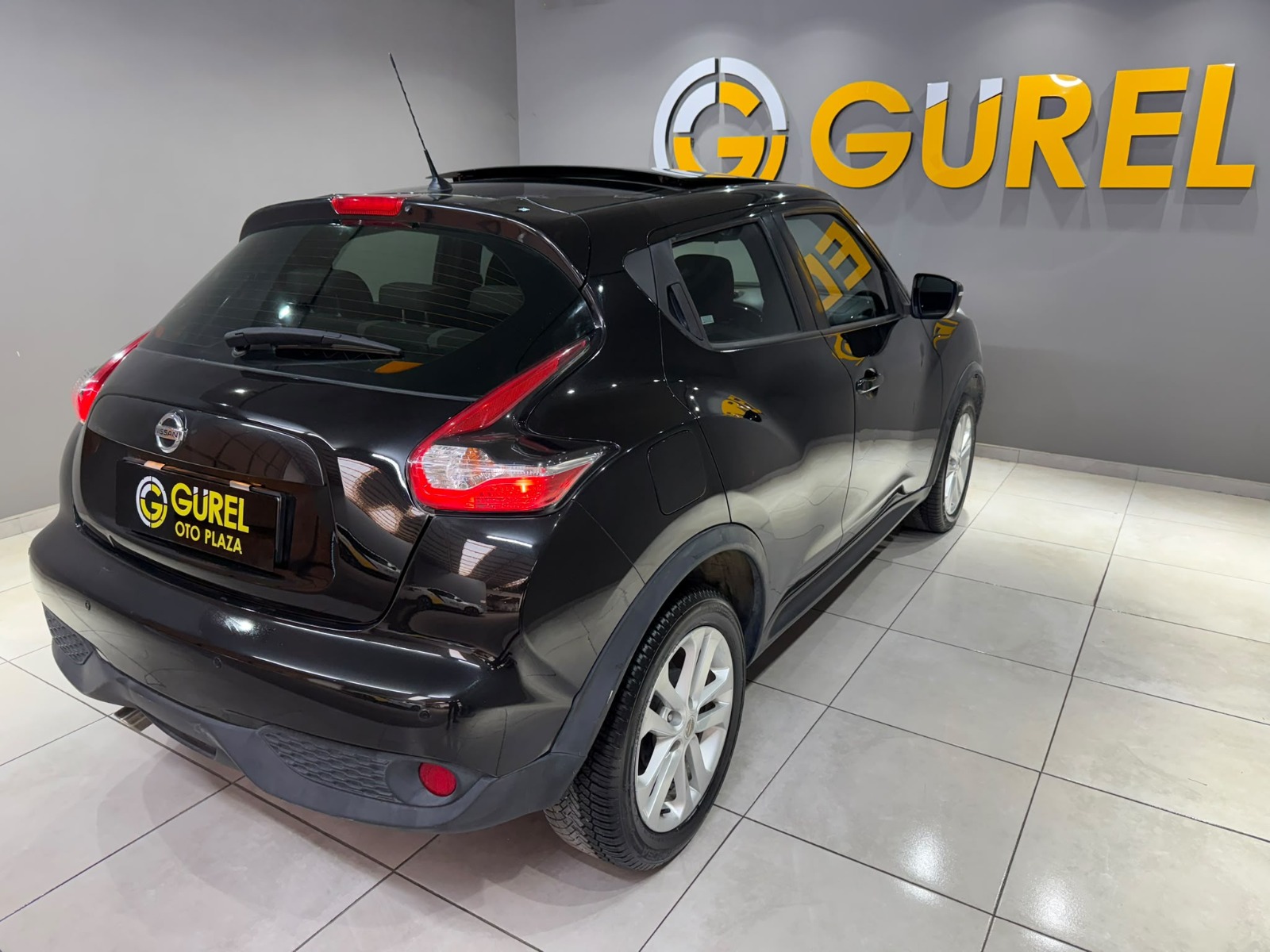2018 Dizel Manuel Nissan Juke Siyah Gürel Tasarım Aksesuar Otomotiv San. Tic. Ltd. Şti.