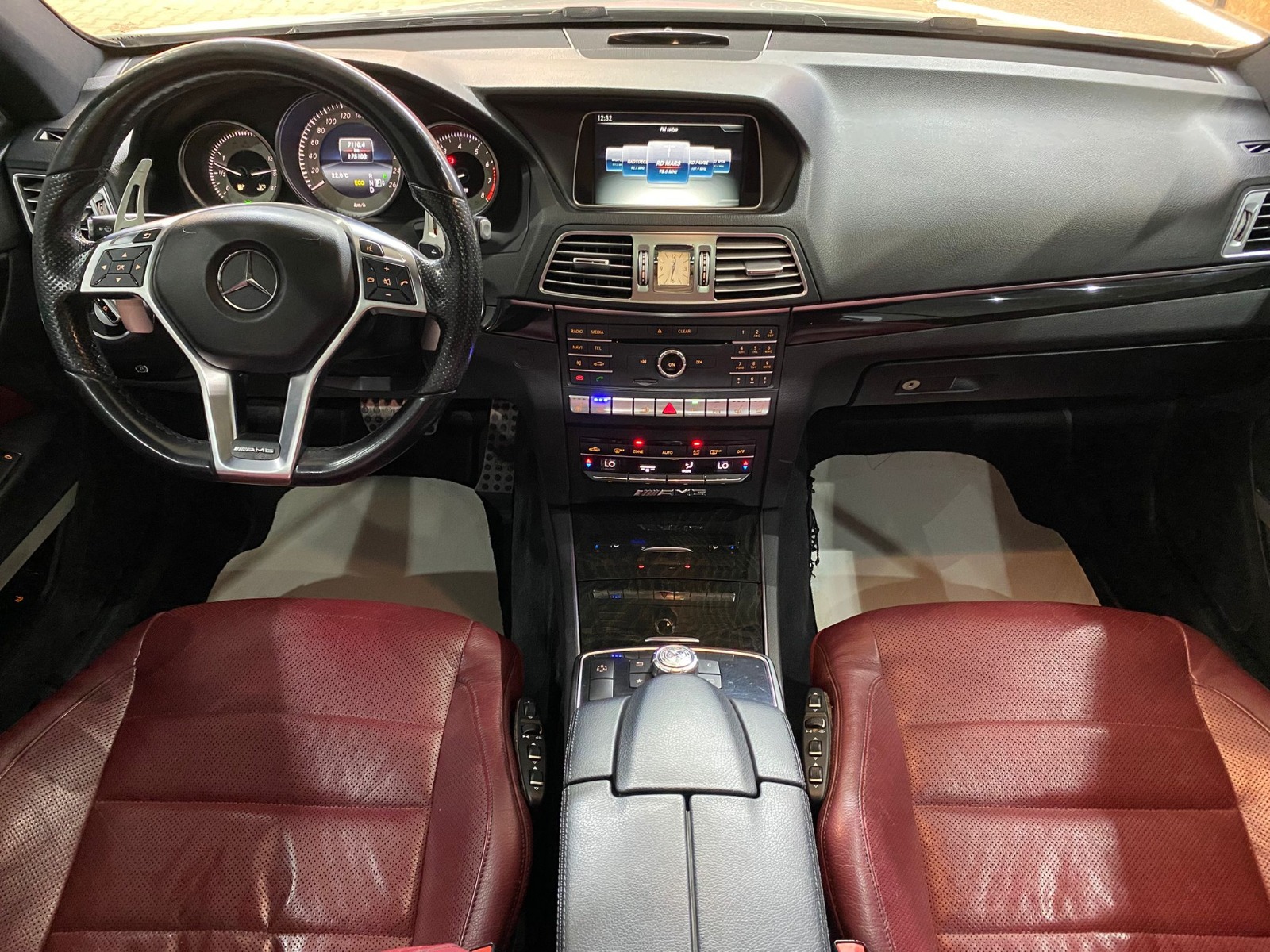 2016 Benzin Otomatik Mercedes-Benz E Beyaz Gürel Tasarım Aksesuar Otomotiv San. Tic. Ltd. Şti.