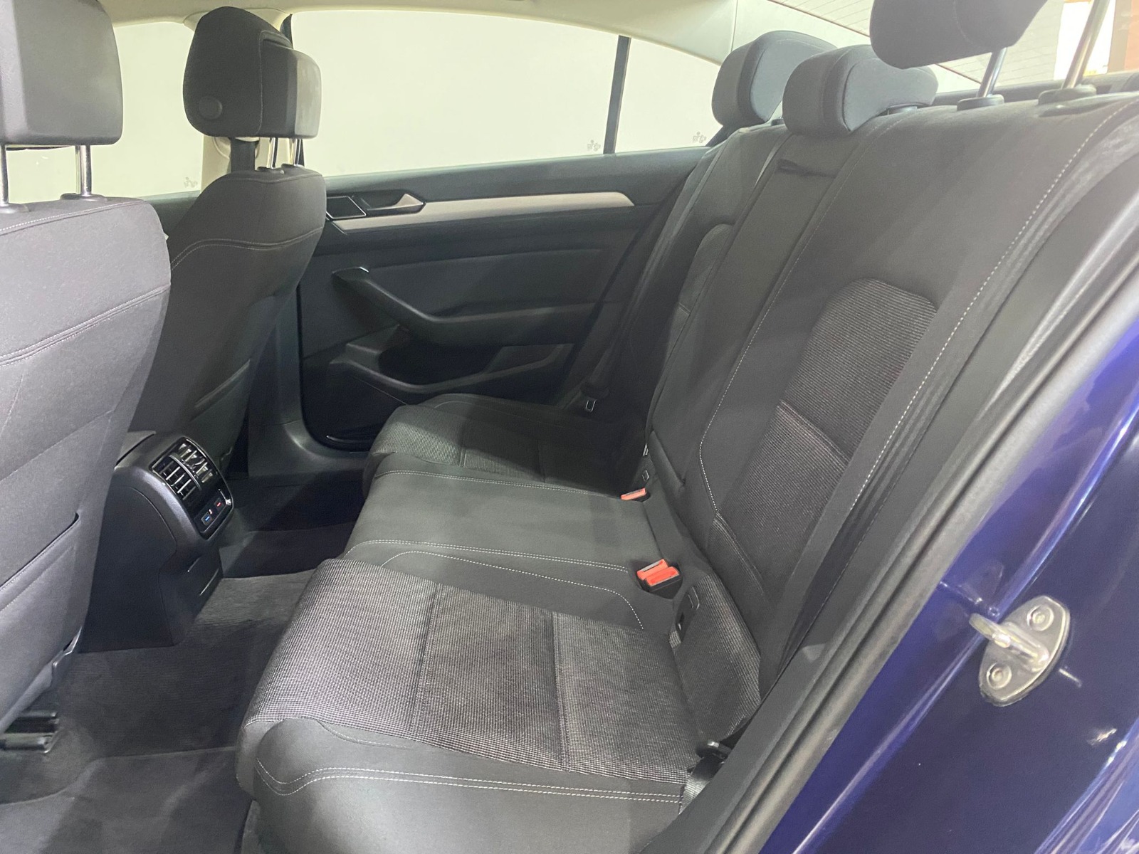 2018 Dizel Otomatik Volkswagen Passat Mavi Gürel Tasarım Aksesuar Otomotiv San. Tic. Ltd. Şti.