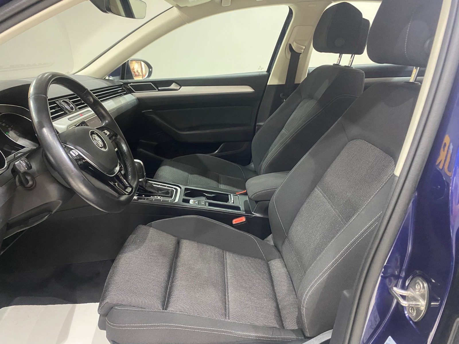 2018 Dizel Otomatik Volkswagen Passat Mavi Gürel Tasarım Aksesuar Otomotiv San. Tic. Ltd. Şti.