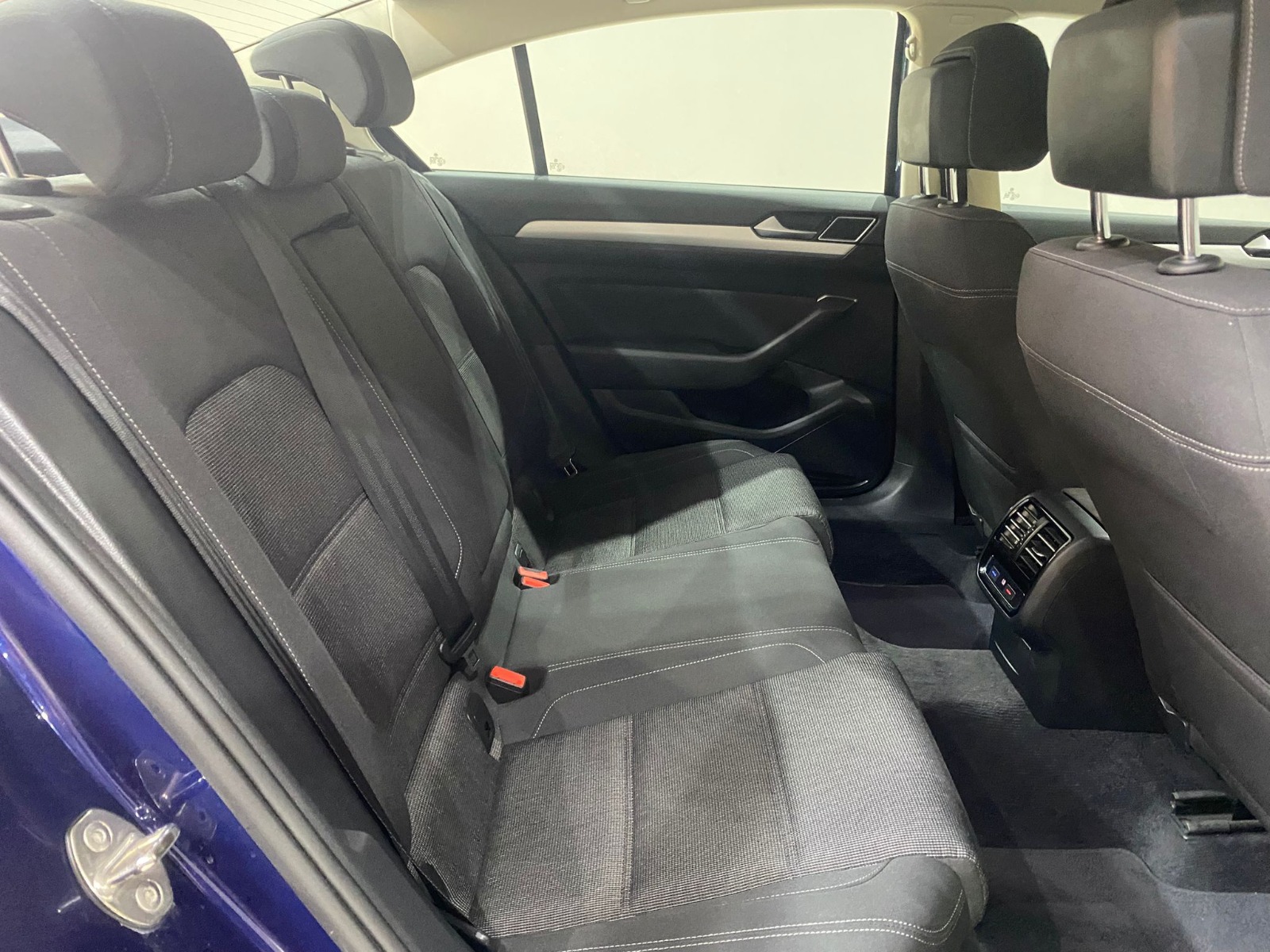 2018 Dizel Otomatik Volkswagen Passat Mavi Gürel Tasarım Aksesuar Otomotiv San. Tic. Ltd. Şti.